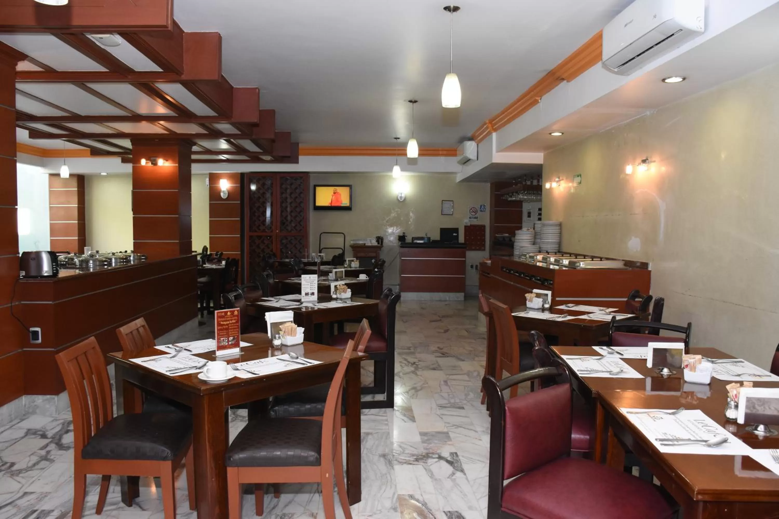 Restaurant/places to eat in Hotel Maria Victoria Xalapa