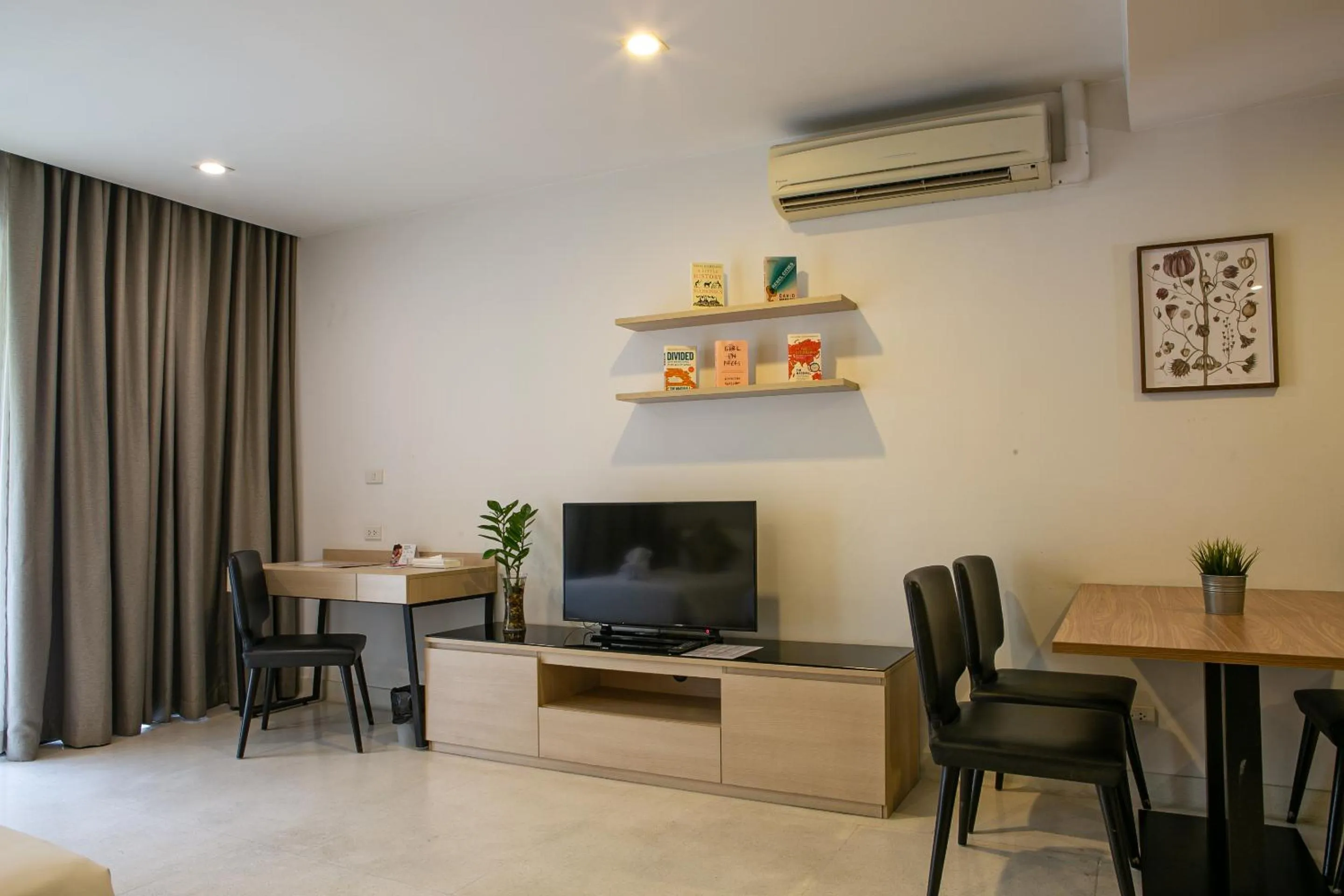 Bedroom in The Silver Palm Wellness Resort