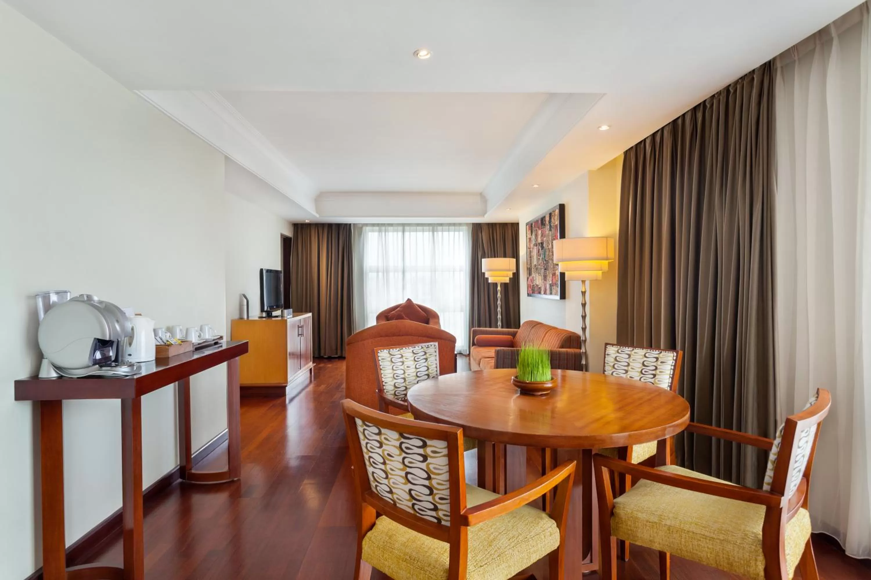 Living room in Novotel Semarang