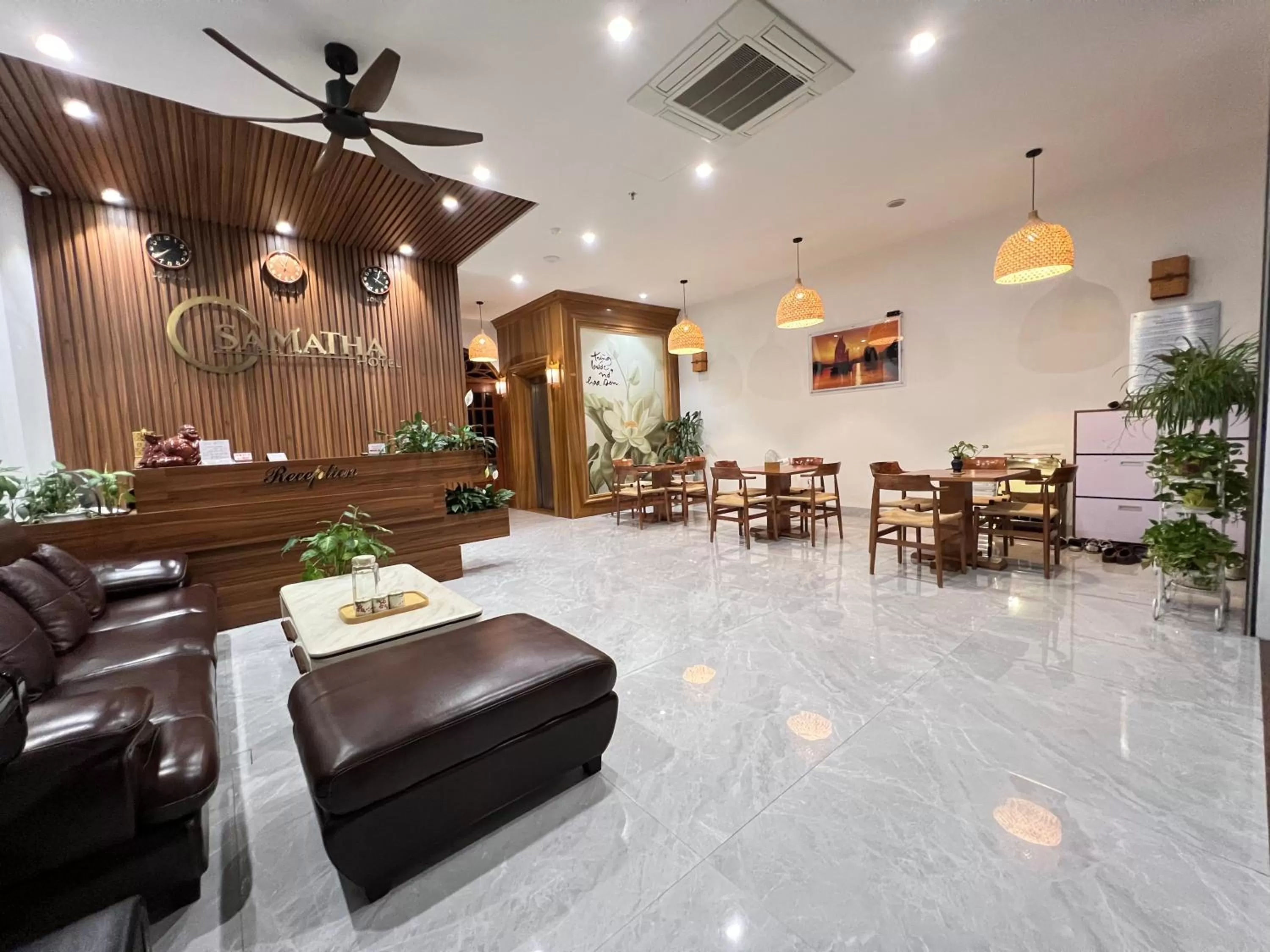 Restaurant/places to eat in Samatha Hotel Bai Chay, Ha Long