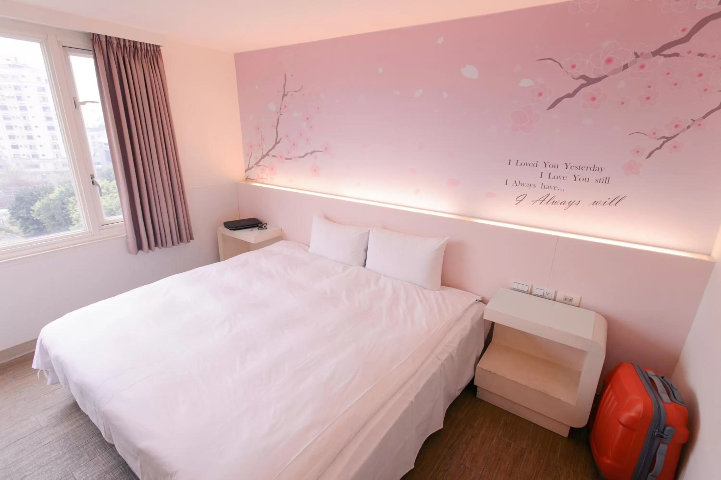 Bed in Kiwi Express Hotel - Zhong Zheng Branch