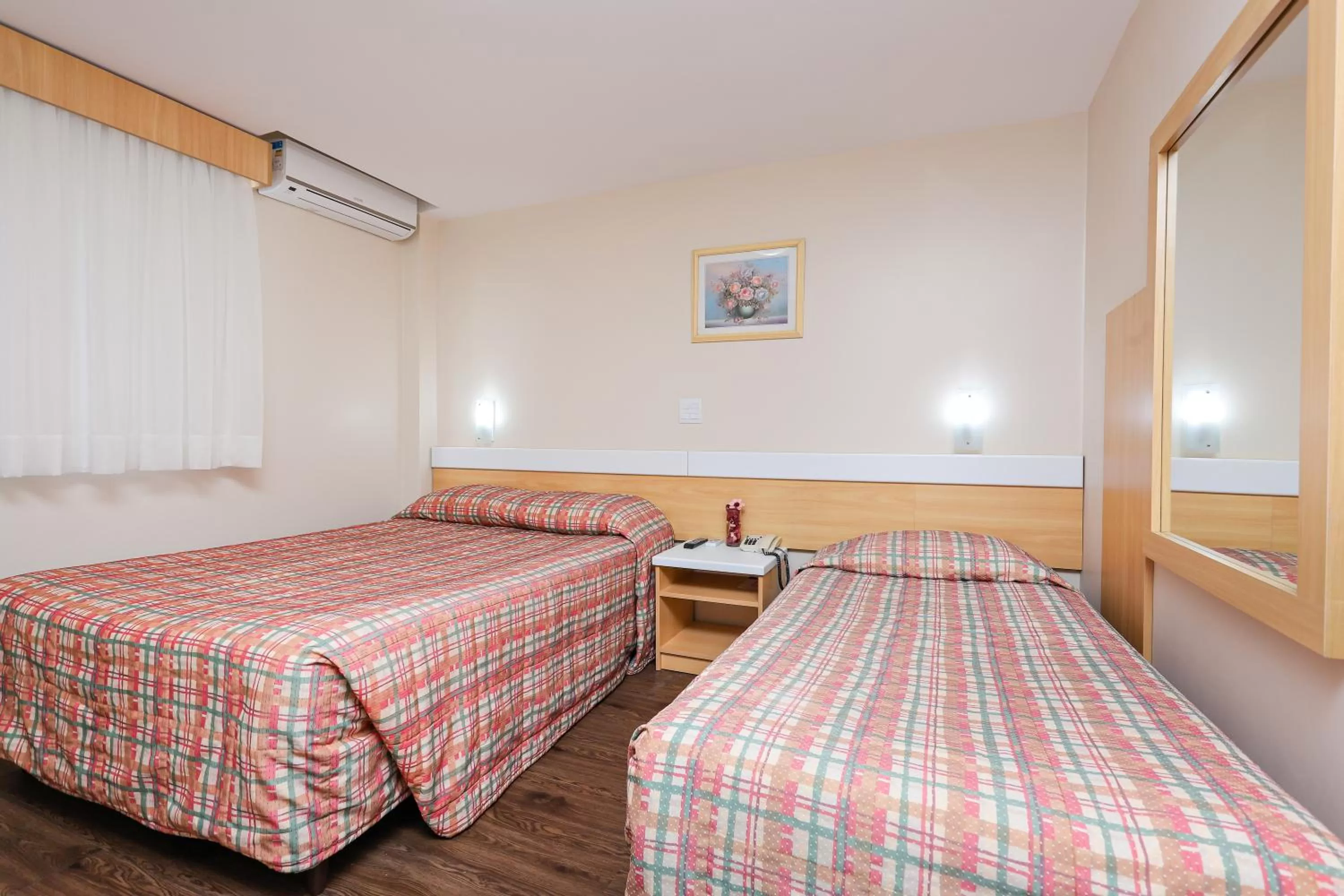 Bed in Hotel Express Terminal Tur - Rodoviária Porto Alegre