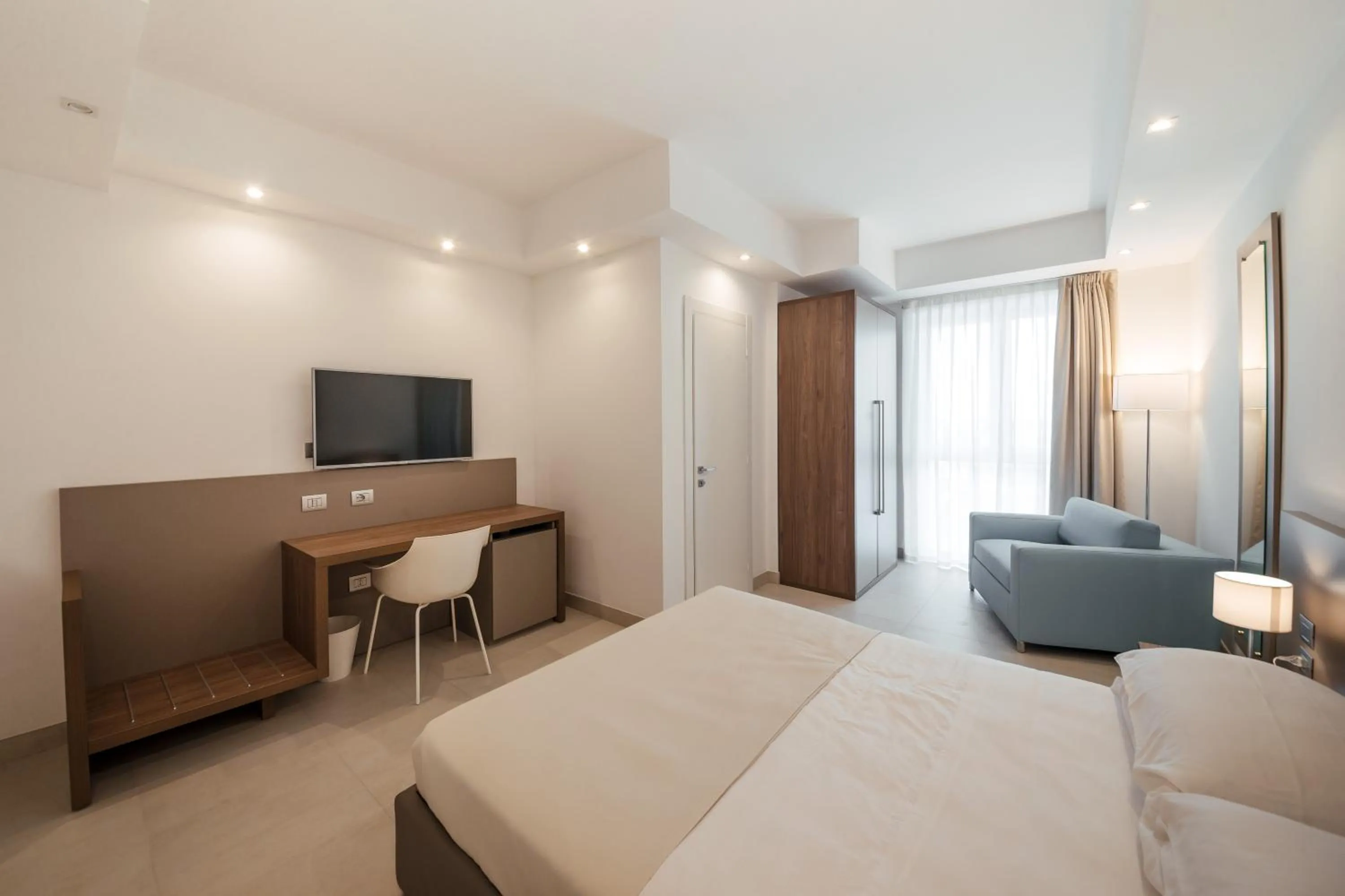 Photo of the whole room, Bed in Grieco Business & Spa Hotel