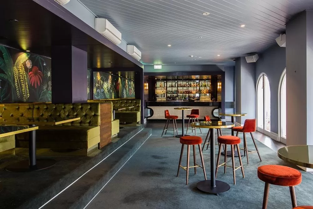 Lounge or bar in Hotel Ravesis