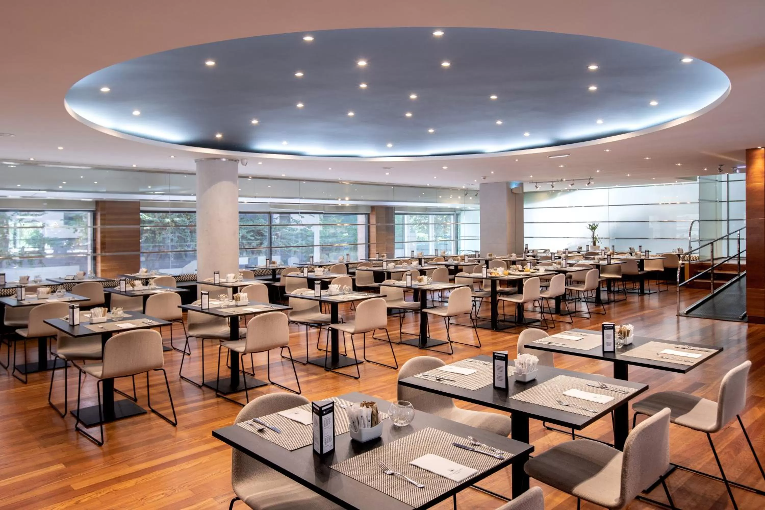 Restaurant/places to eat in Eurostars Acteón