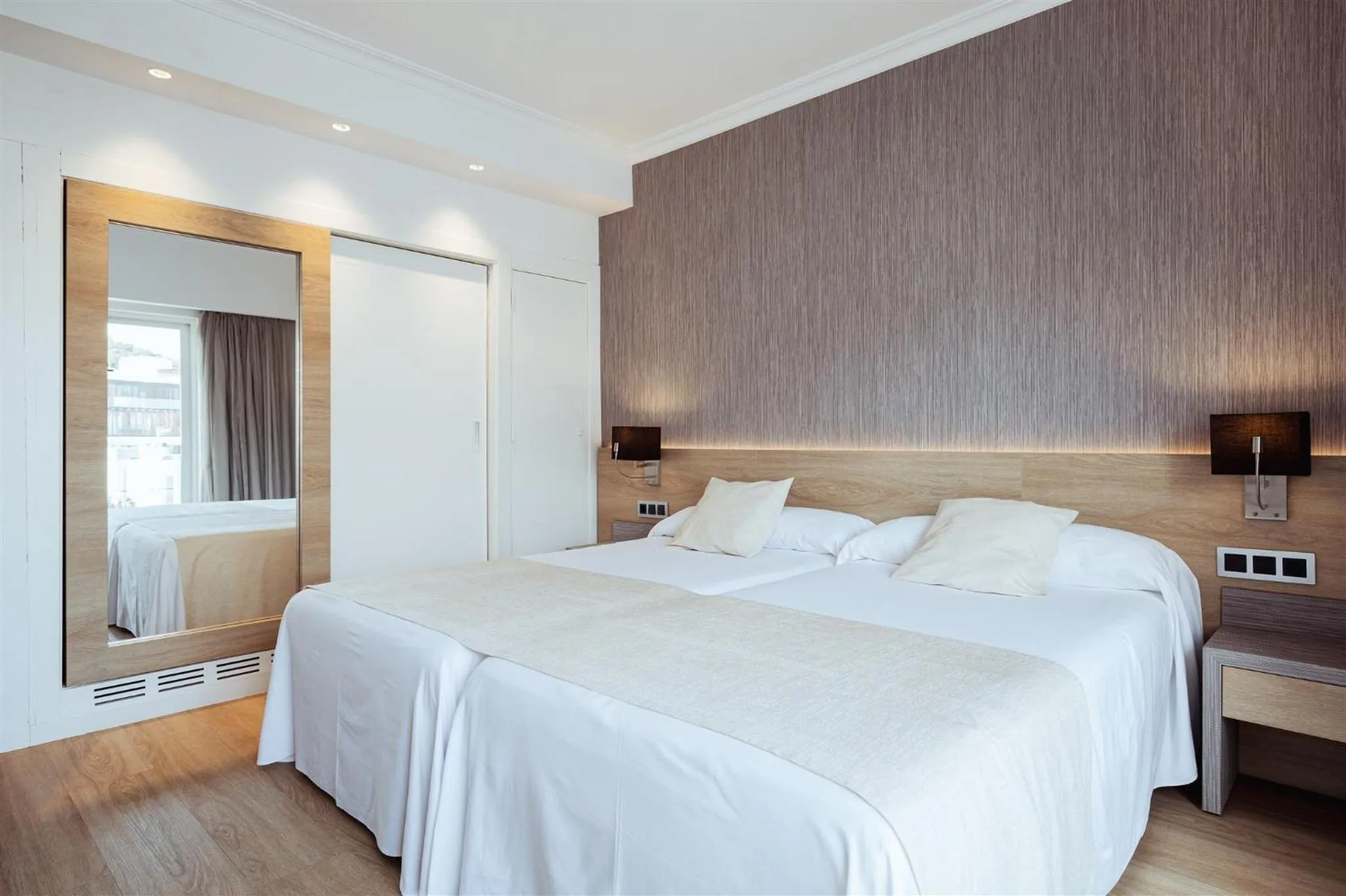 Bed in Hotel Simbad Ibiza