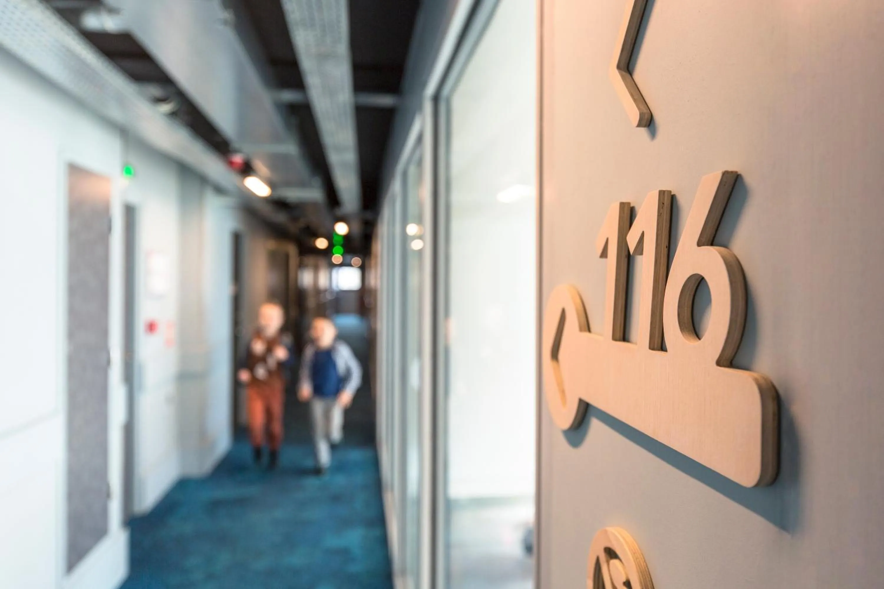 People in Nomad Hotel le Havre Centre Gare