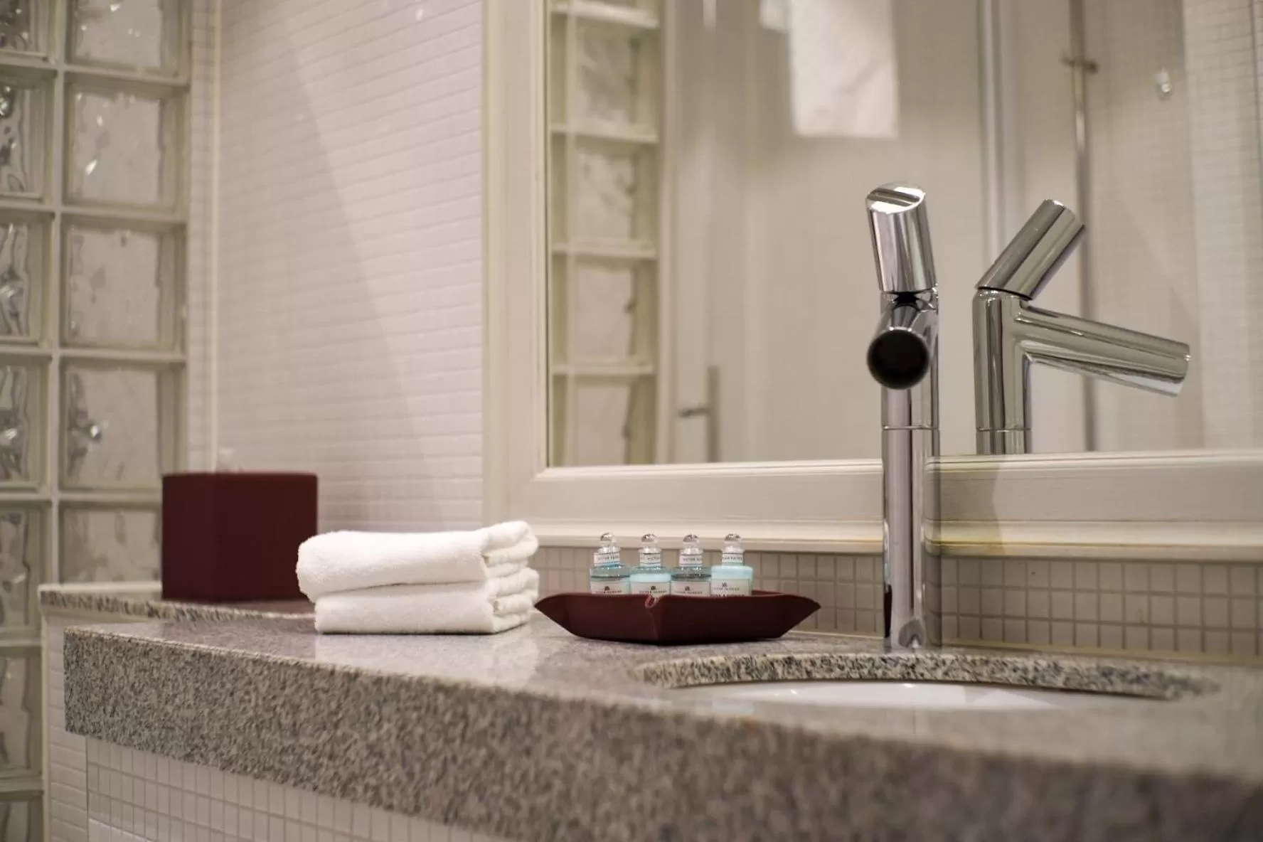 Bathroom in The Sparrow Hotel