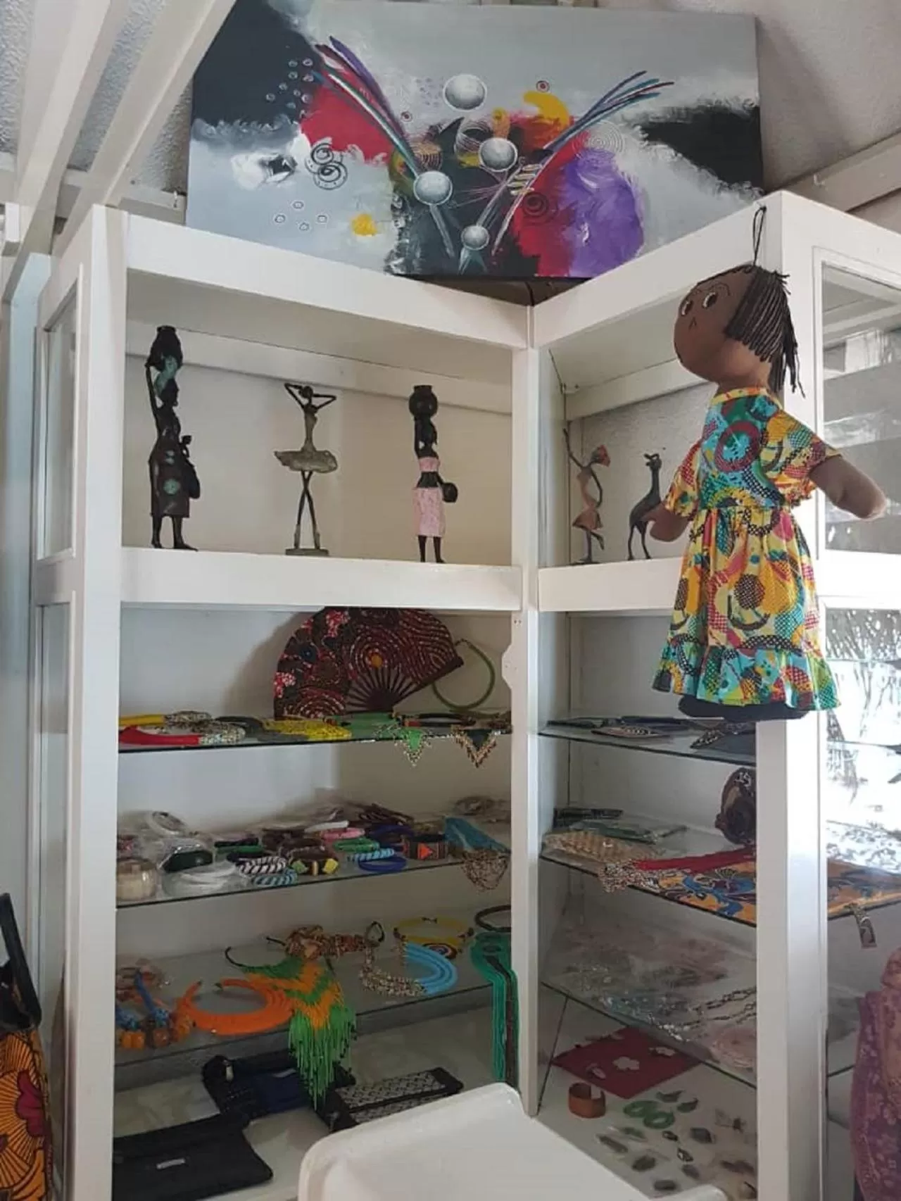 On-site shops in Hotel Jardin Savana Dakar