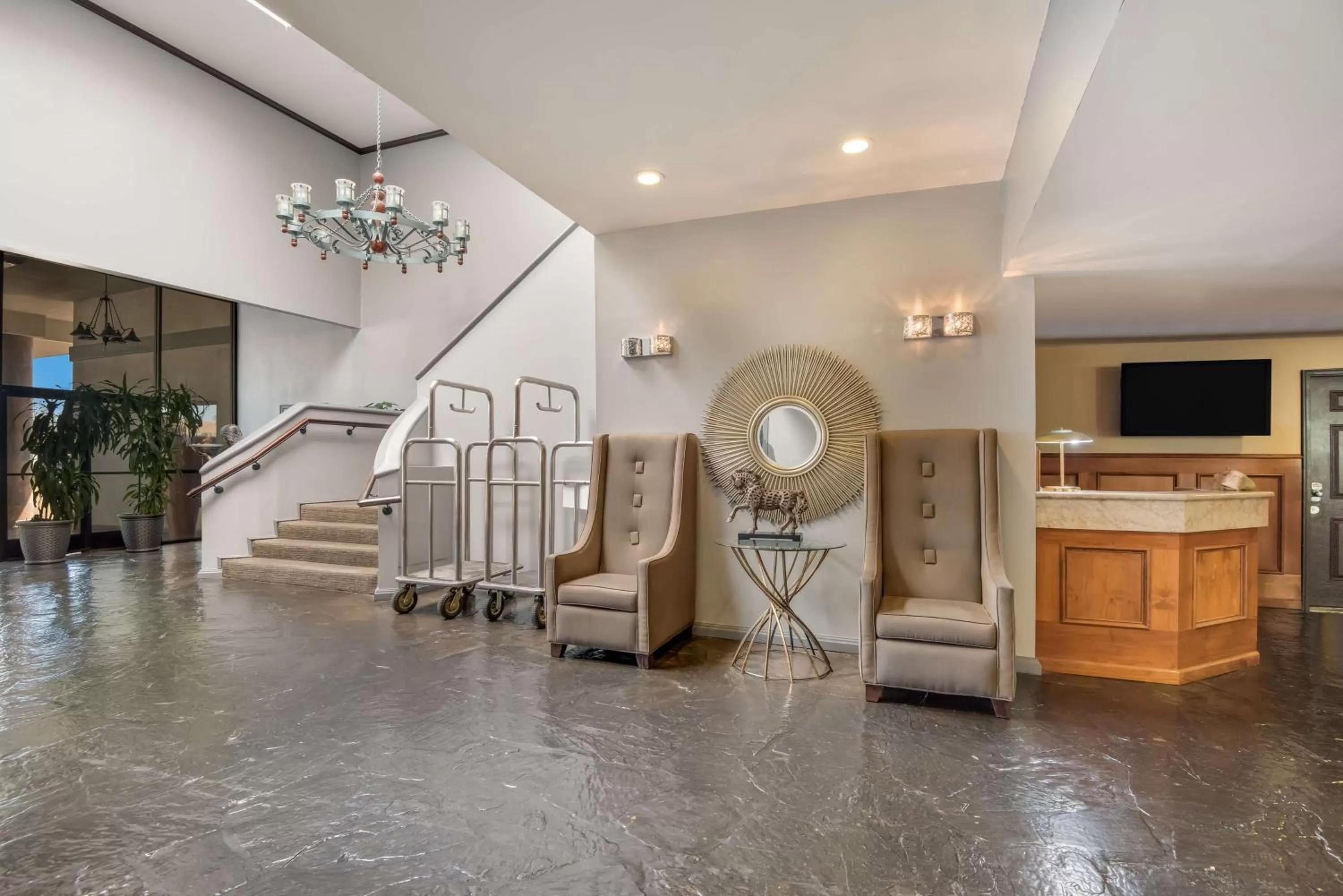 Lobby or reception in SureStay Plus Hotel by Best Western Reno Airport