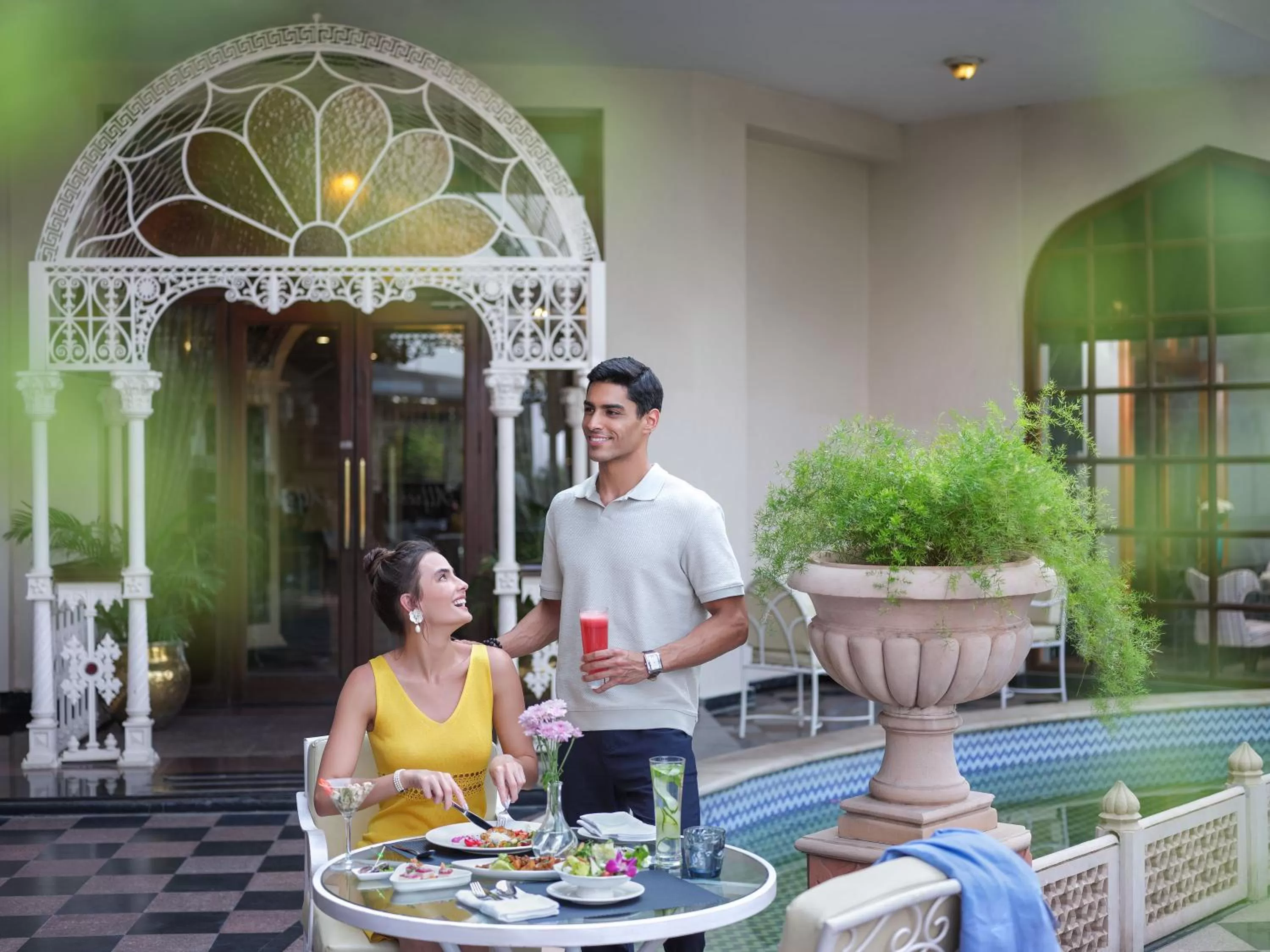 Restaurant/places to eat in Taj Krishna