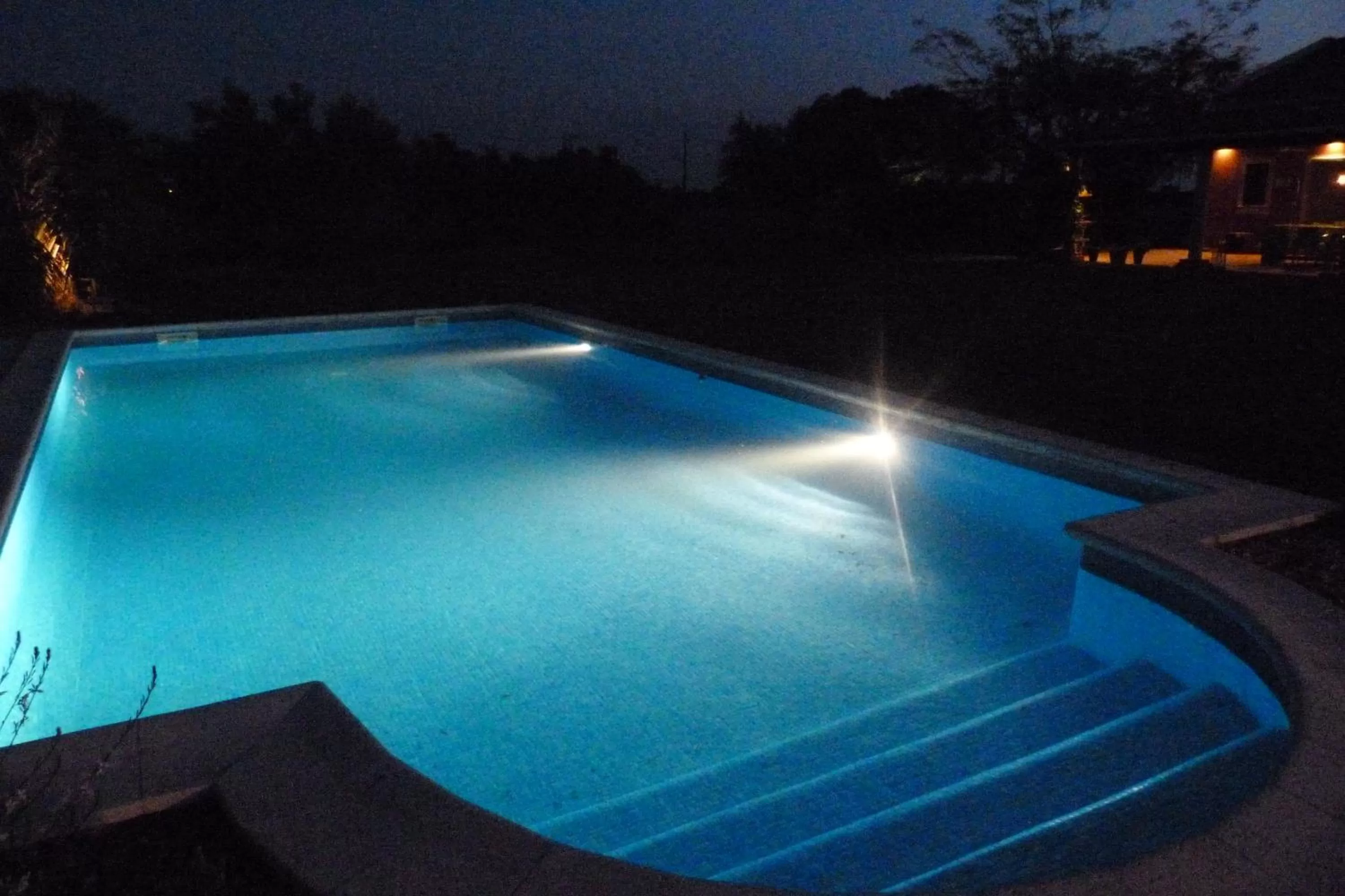Property building, Swimming Pool in Quinta dos doze Sobreiros - Quarto Sol