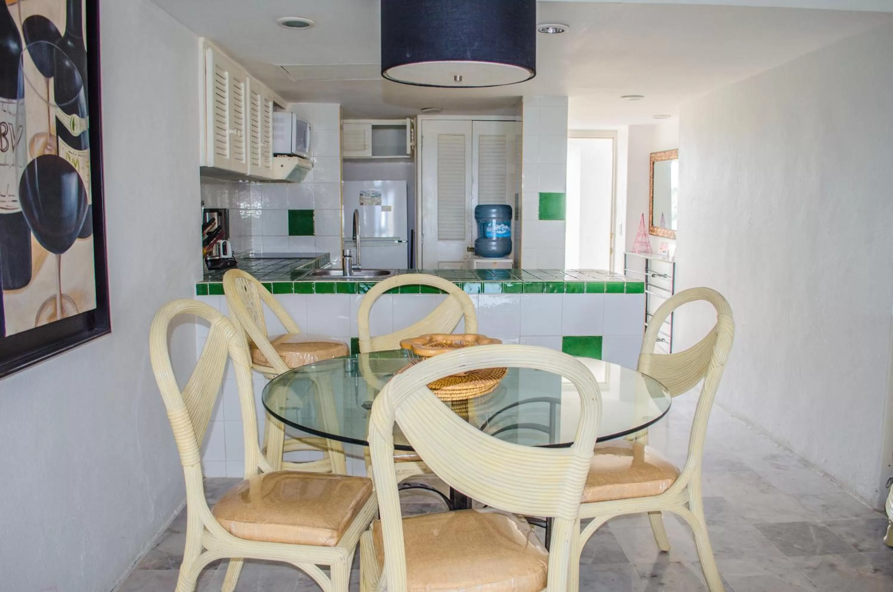 Dining area in ENNA INN IXTAPA DEPARTAMENTOS ViSTA AL MAR