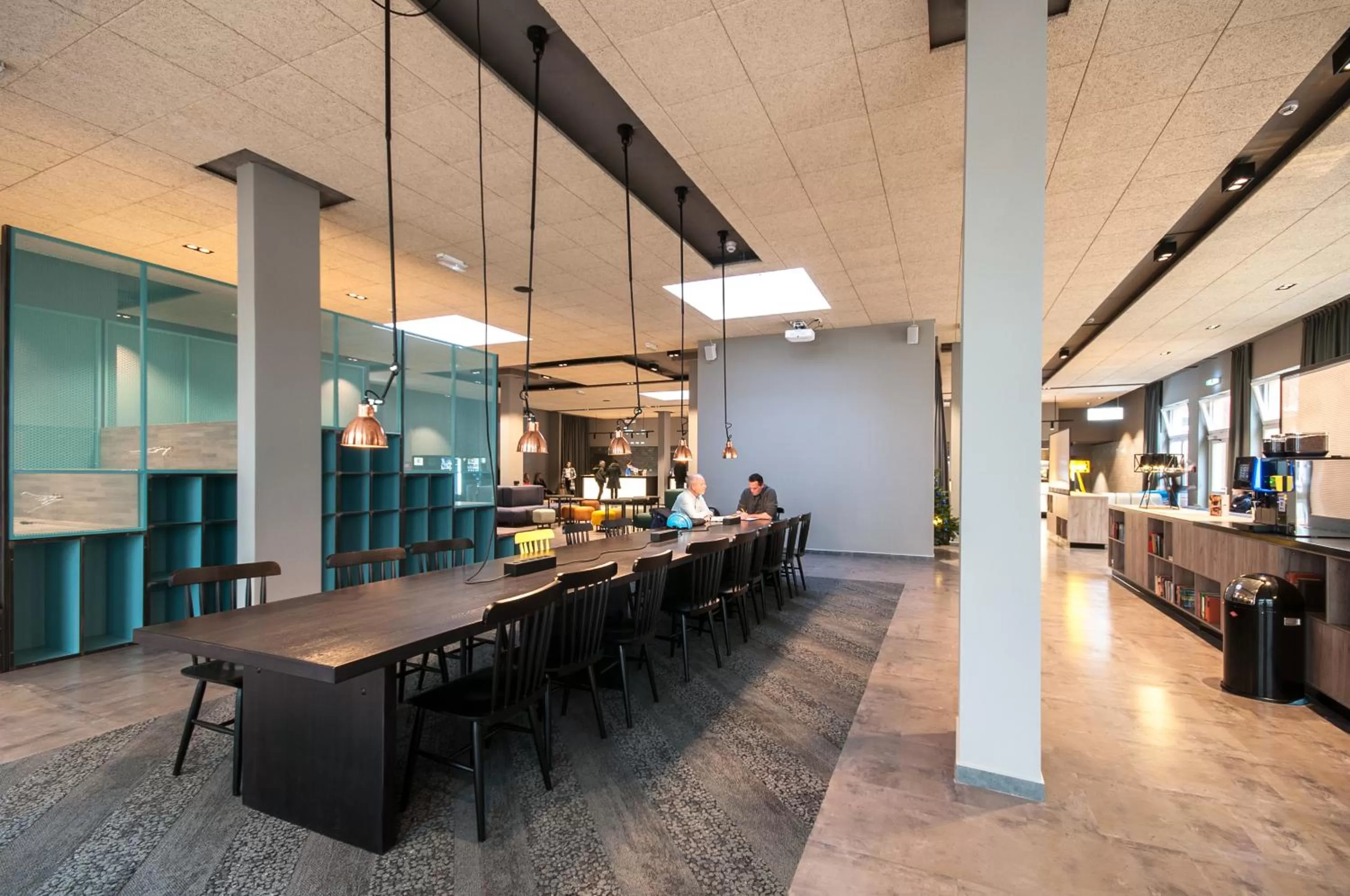 Communal lounge/ TV room in a&o Berlin Mitte