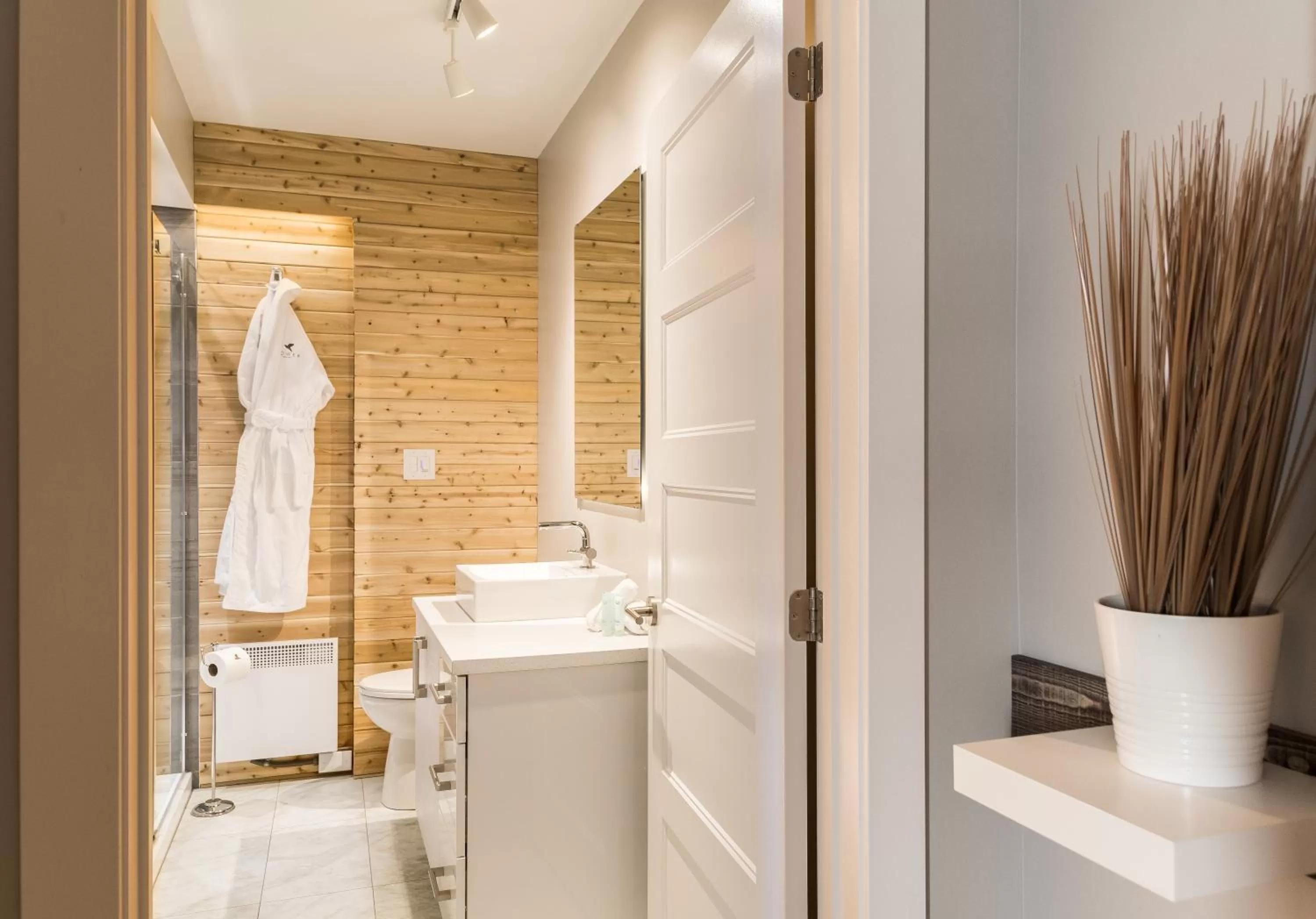 Bathroom in Capitol Robinson by Bower Hotels & Suites