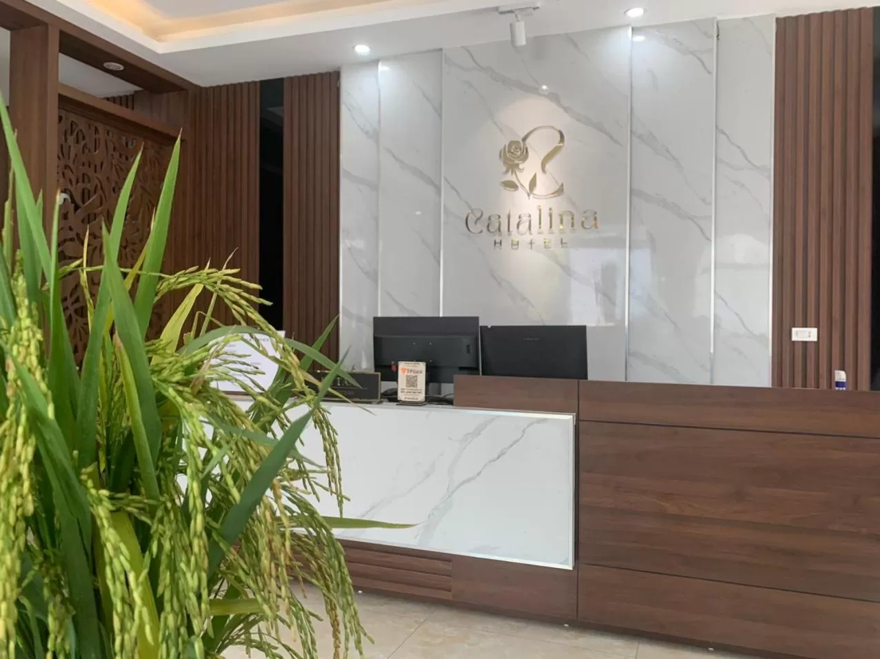 Lobby or reception in Tamcoc Catalina Hotel