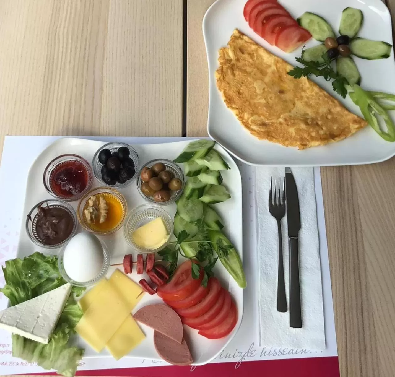 Breakfast in Flamingo Residence