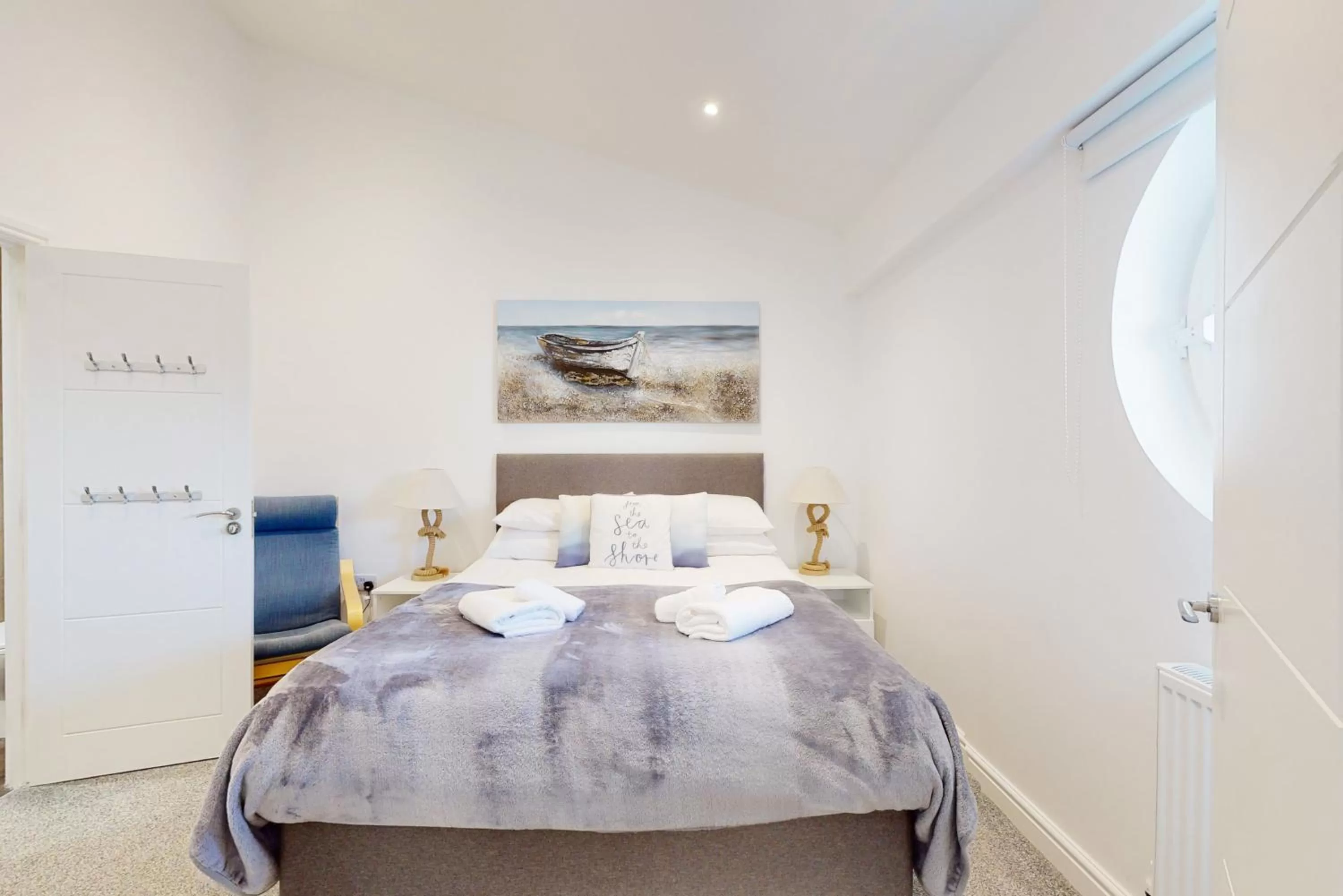 Bedroom, Bed in Crabbers' Wharf