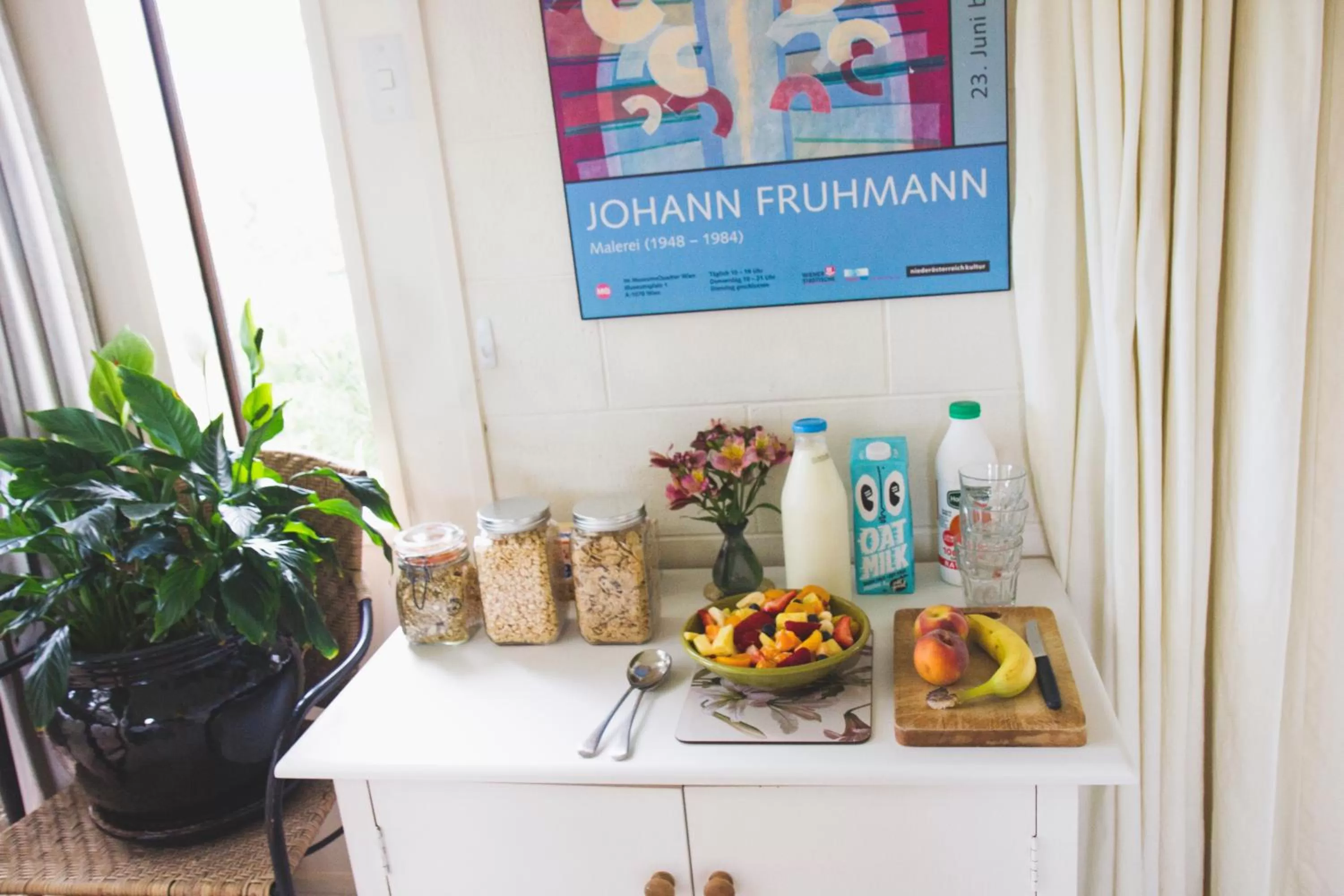 Breakfast in Magnolia House