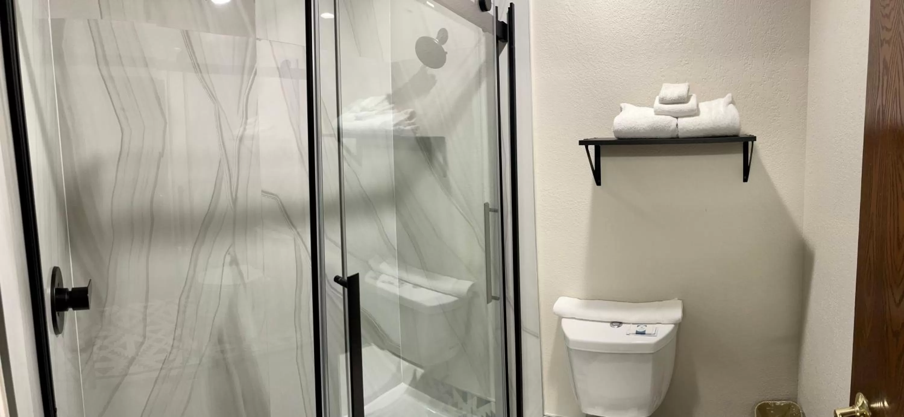 Shower in Days Inn by Wyndham Arlington