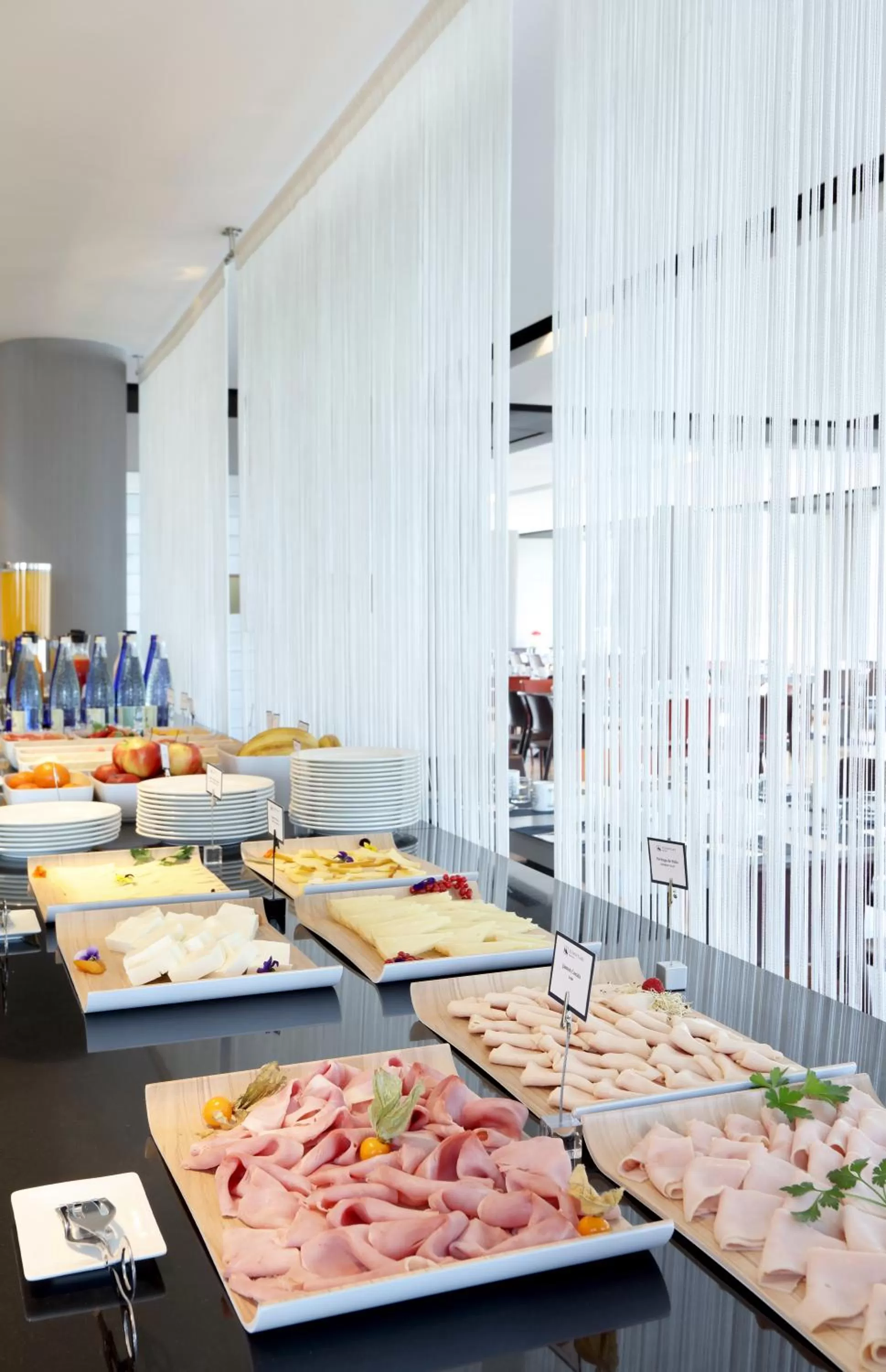 Restaurant/places to eat in Eurostars Madrid Congress