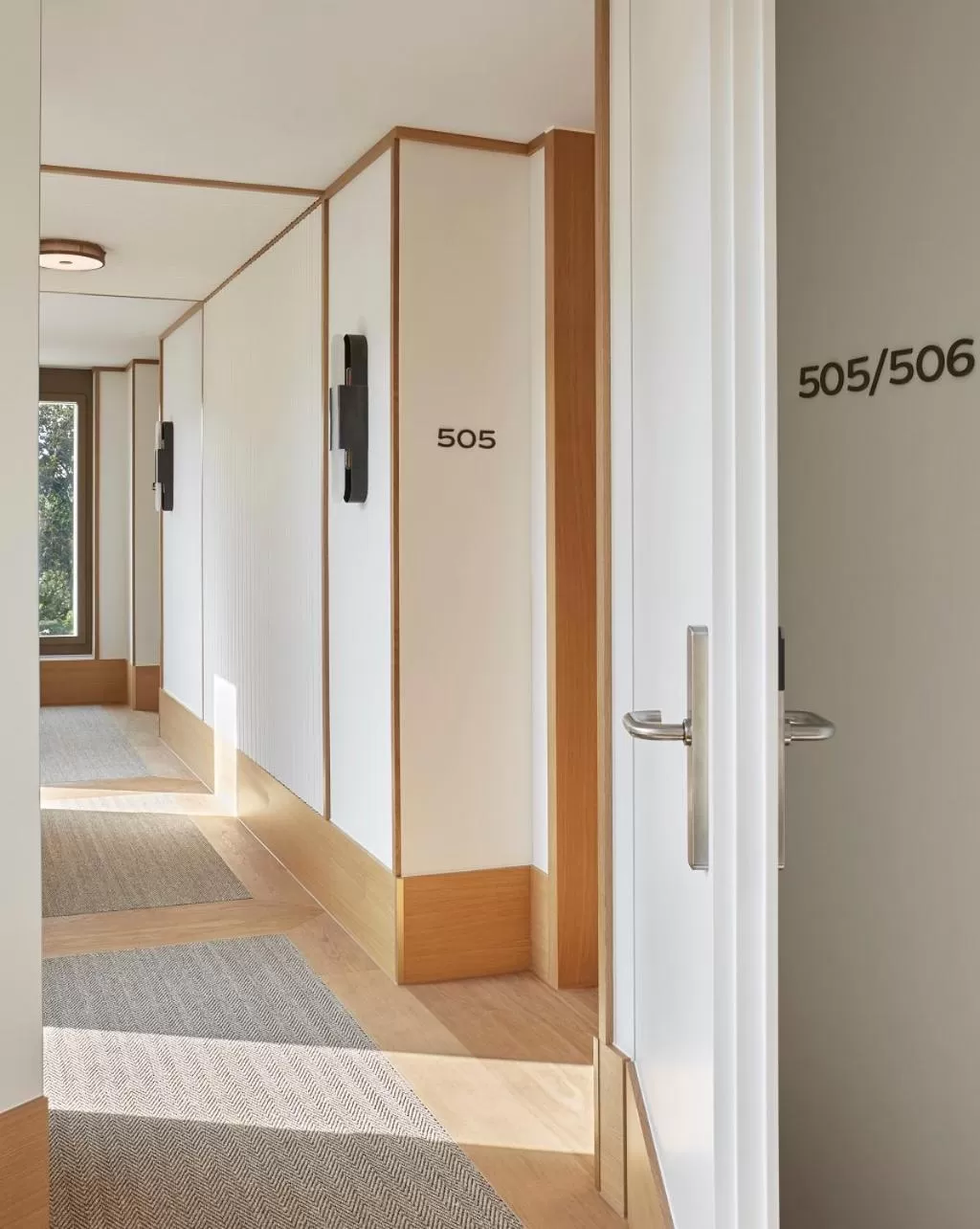 Family in Alex Lake Zürich