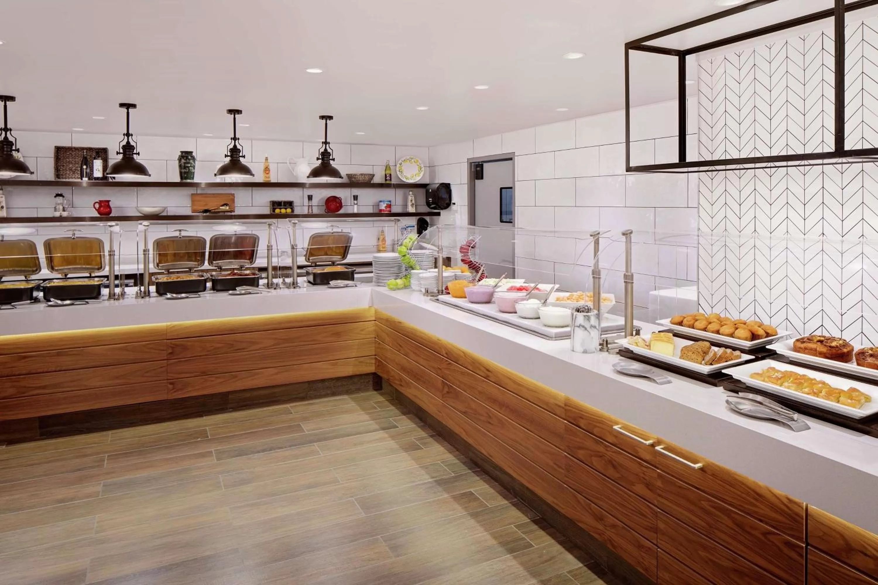 Breakfast in Embassy Suites by Hilton Boston Marlborough