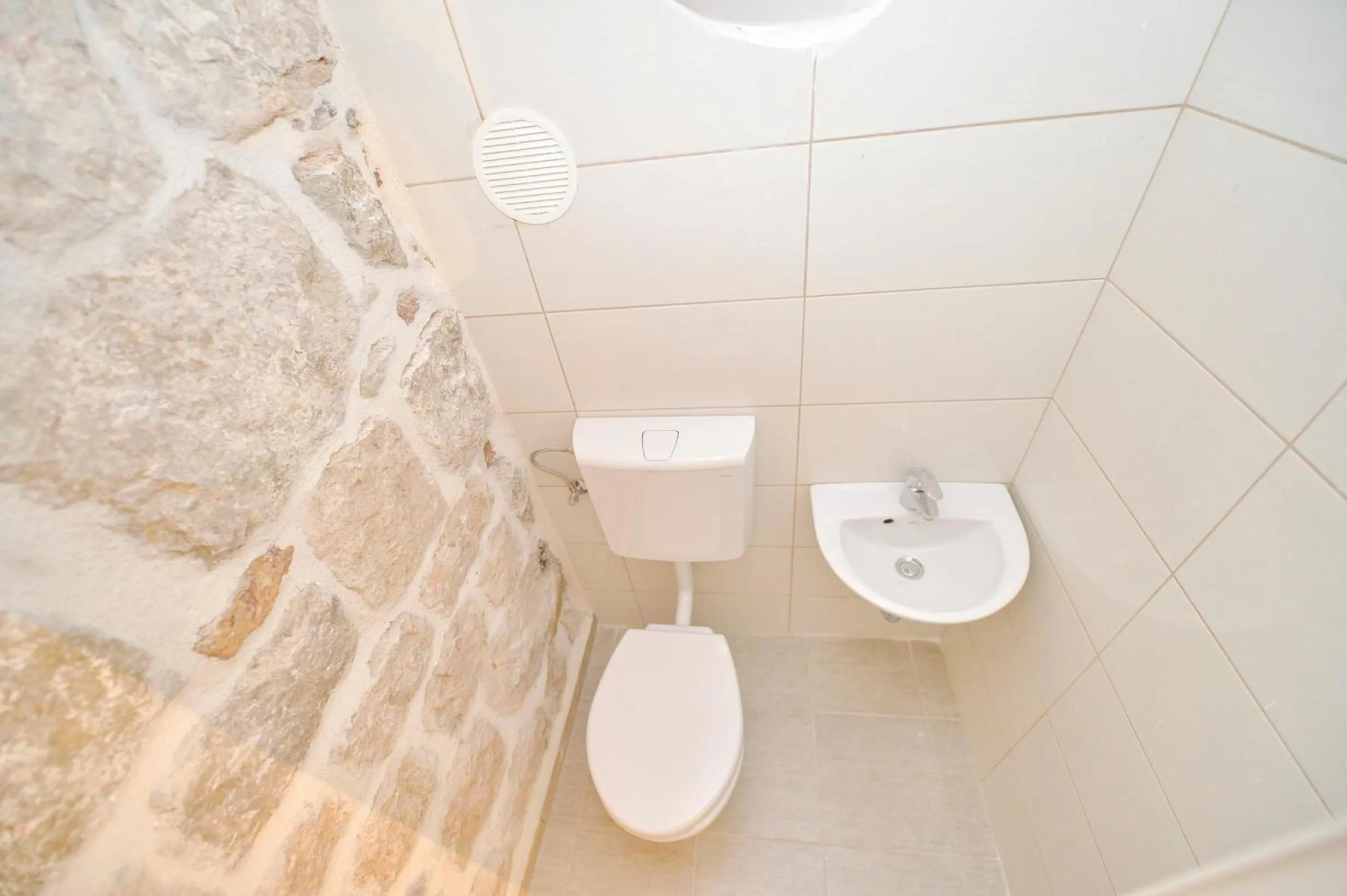 Bathroom in Hostel Pupa