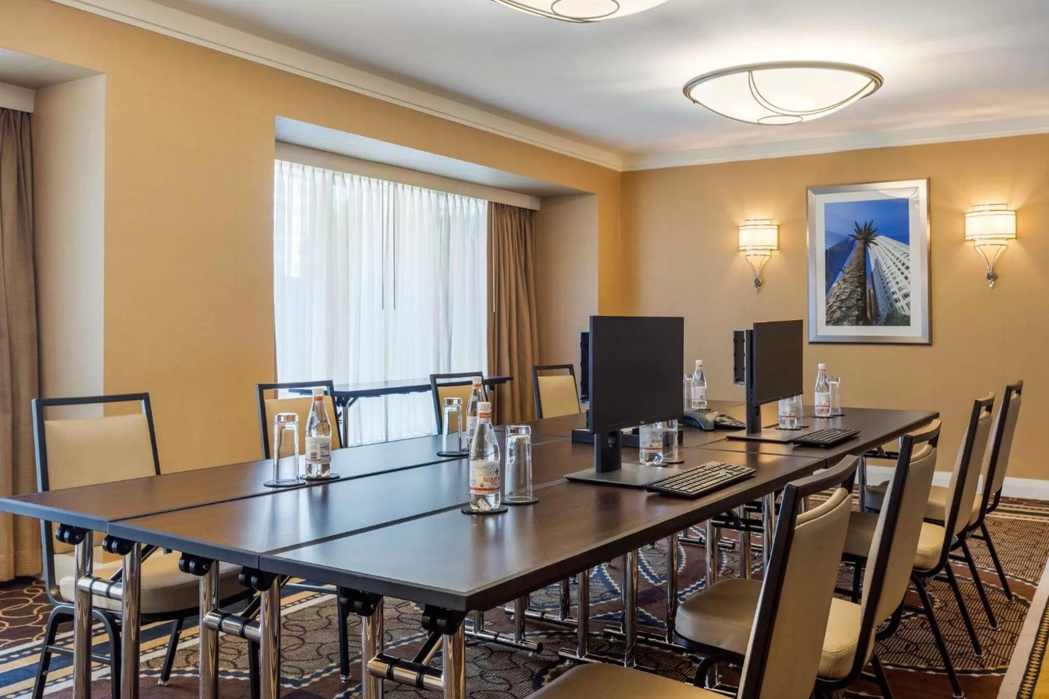 Meeting/conference room in Omni Los Angeles Hotel