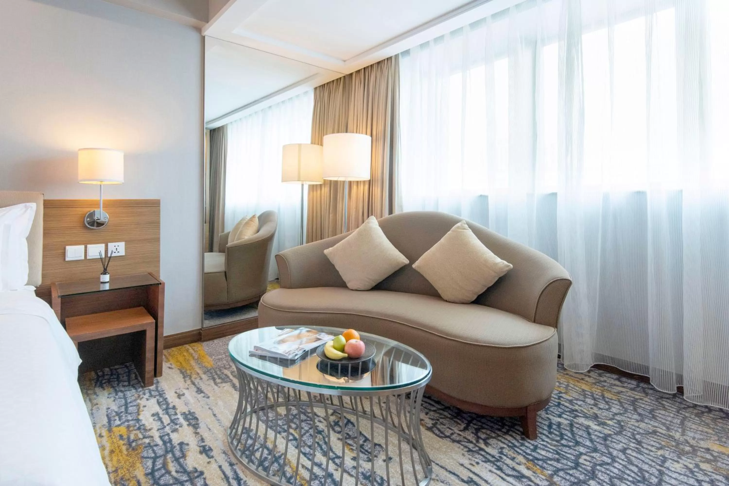 Seating area in Four Points by Sheraton Shanghai, Pudong