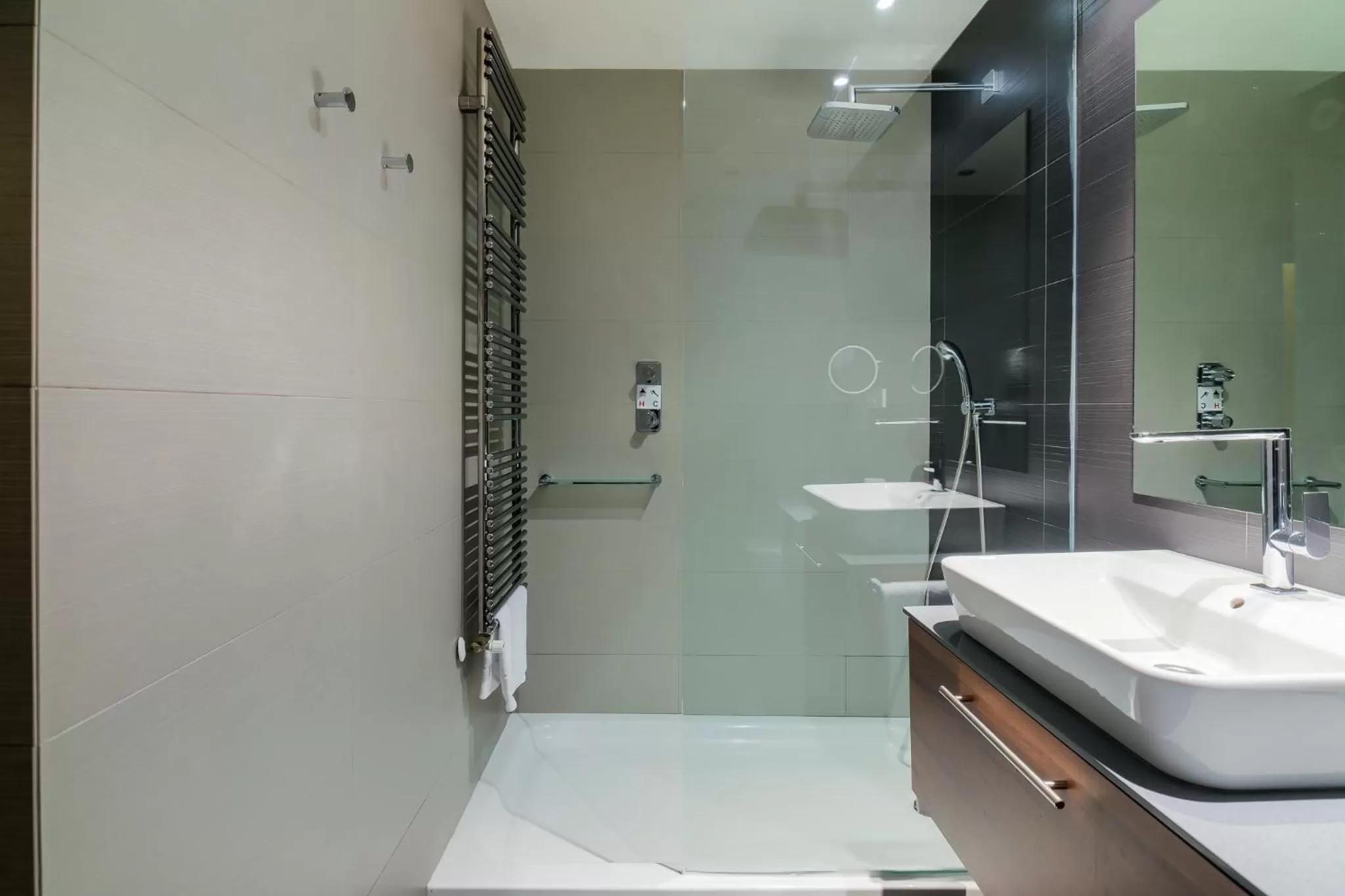 Bathroom in Hotel Cismigiu