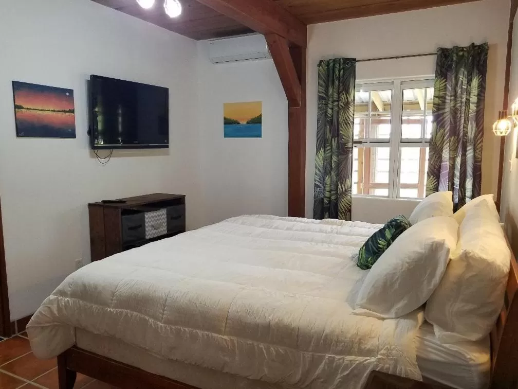 Bed in The BNB on Triggerfish Close to the airport