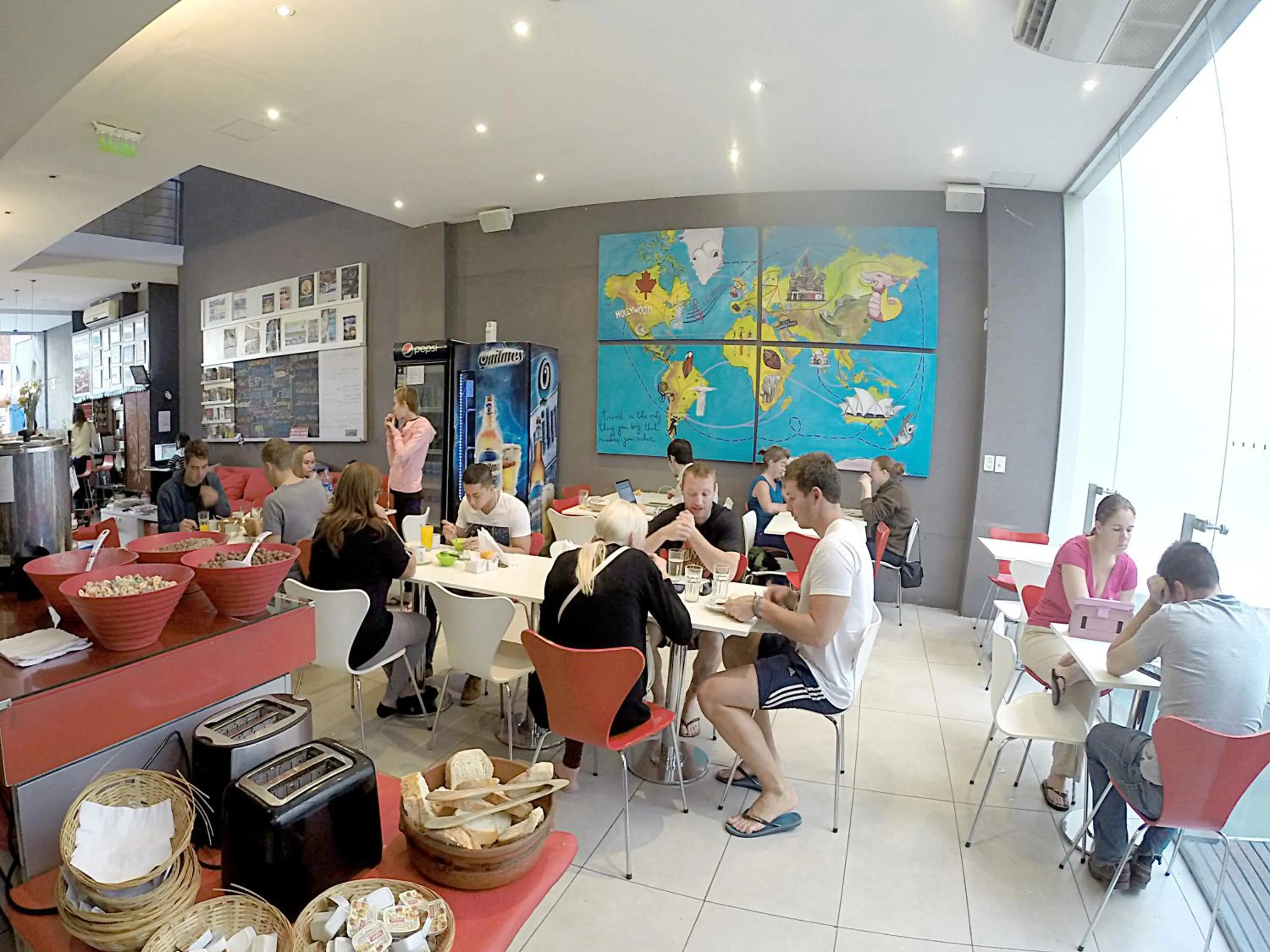 Restaurant/places to eat in America Del Sur Hostel Buenos Aires