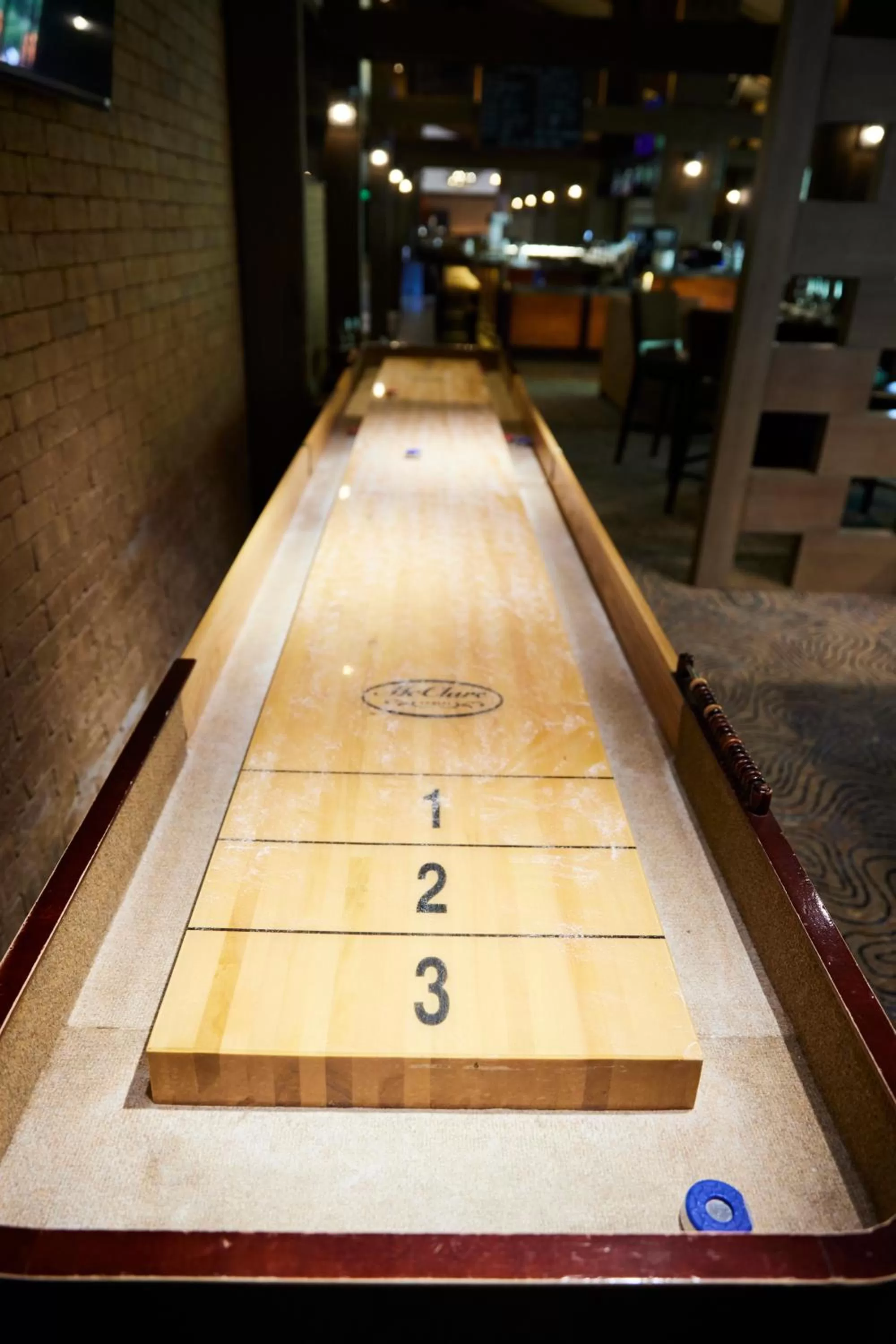 Lounge or bar in Riverhouse Lodge