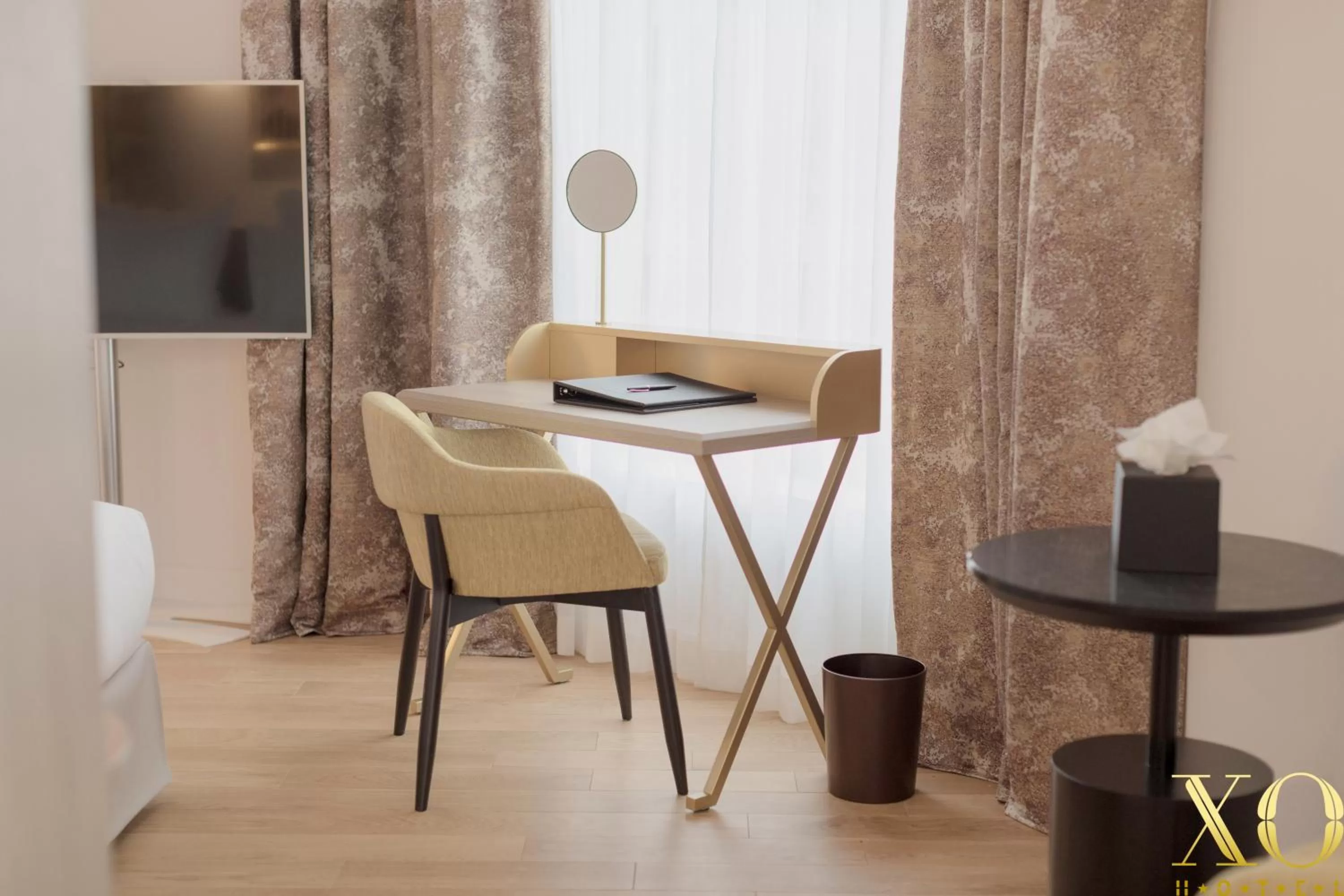 Shower in XO Hotel Paris