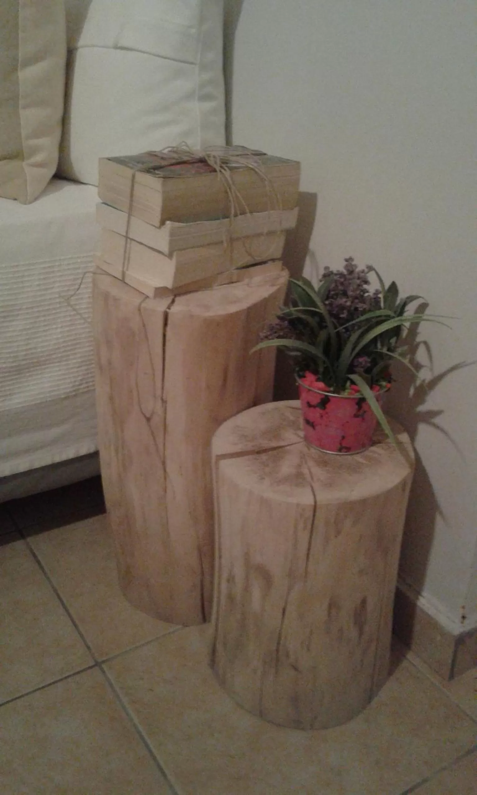 Decorative detail, Bed in Amymone and Adiandi