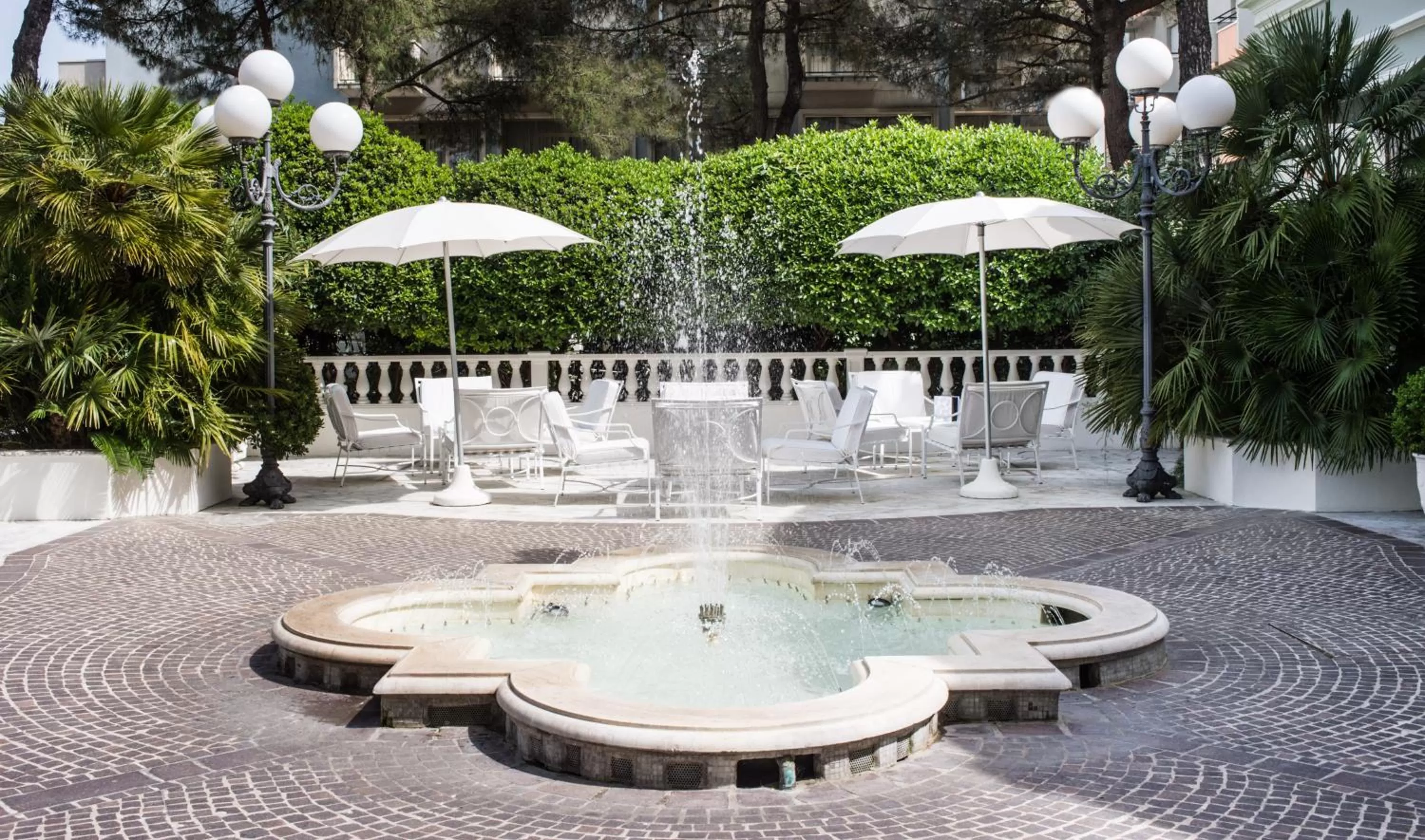 Patio in Grand Hotel Des Bains