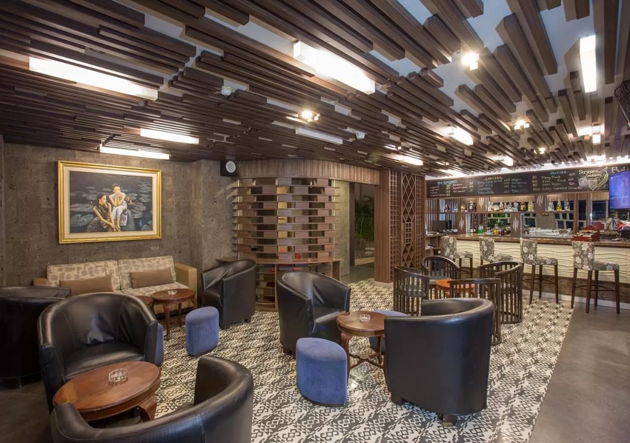 Lounge or bar in The Lerina Hotel Nusa Dua