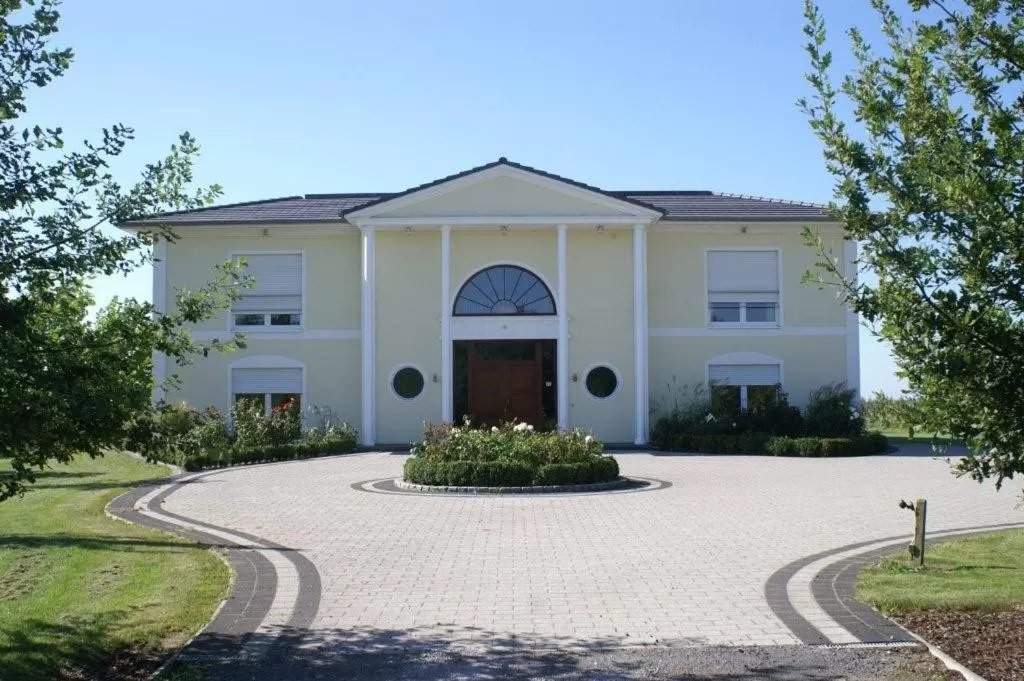 Hotel Villa Altes Land