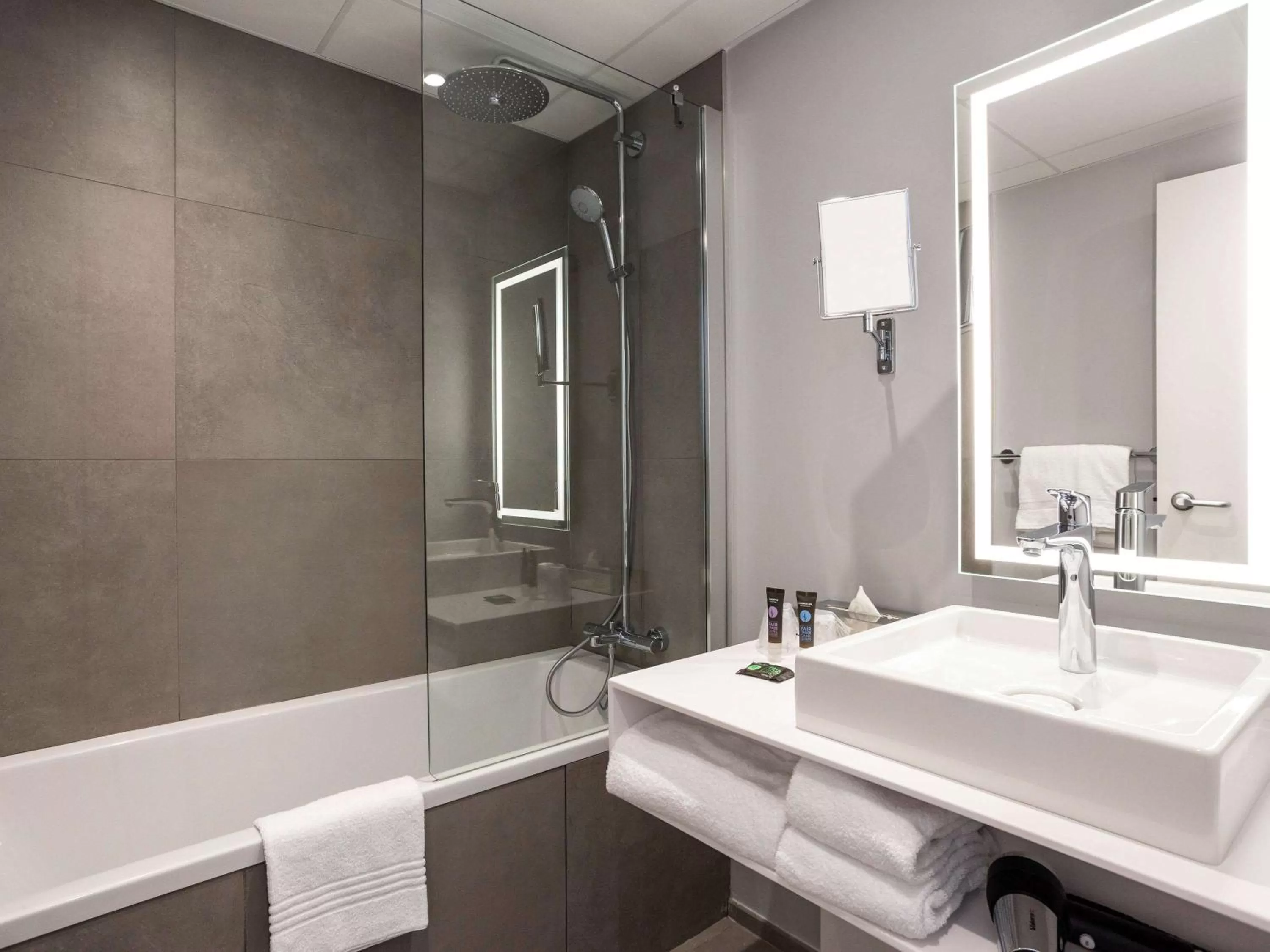 Junior Suite with One Double Bed And Sofa in Novotel Annecy Centre Atria