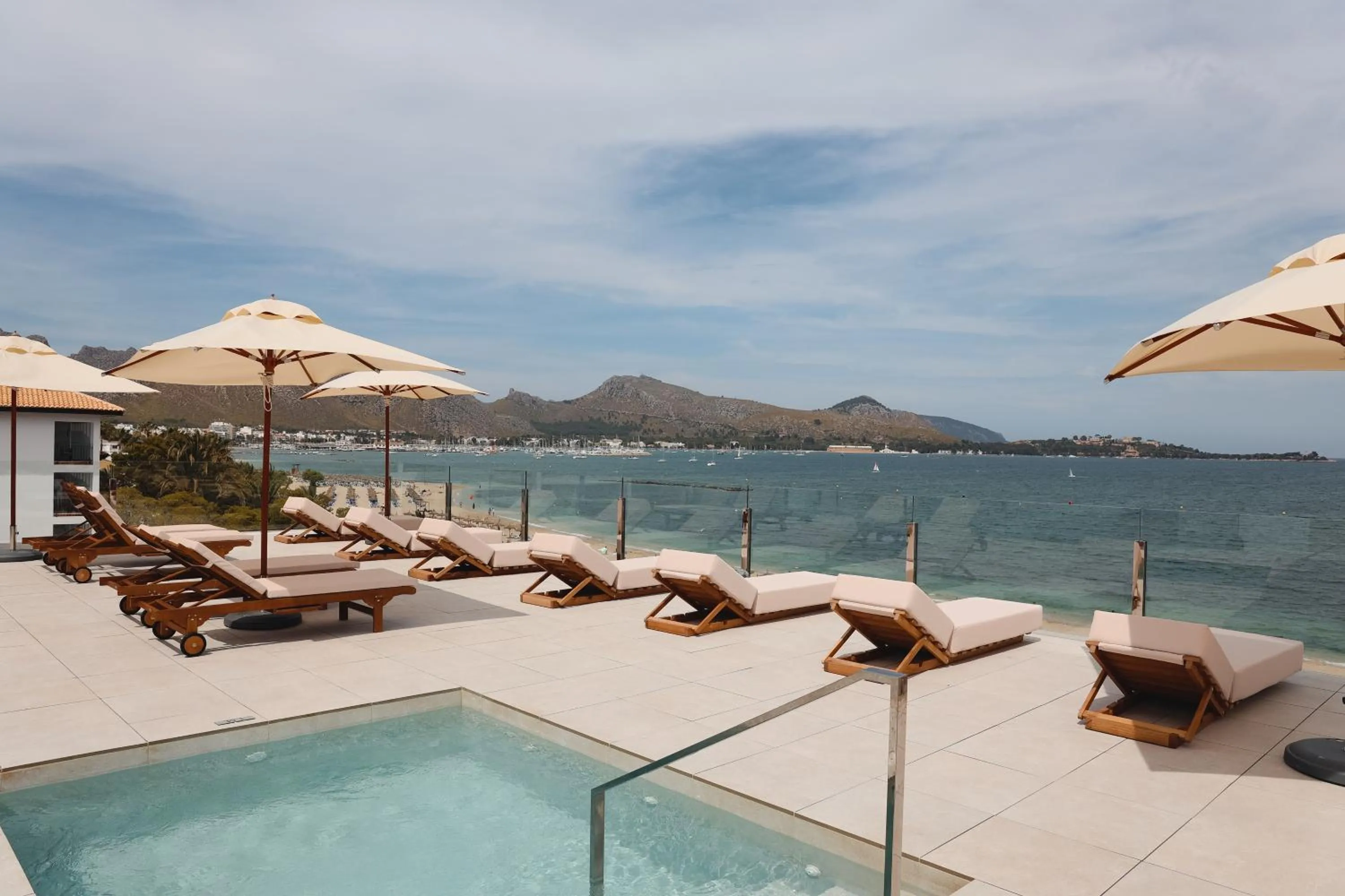 Property building in Hoposa Uyal