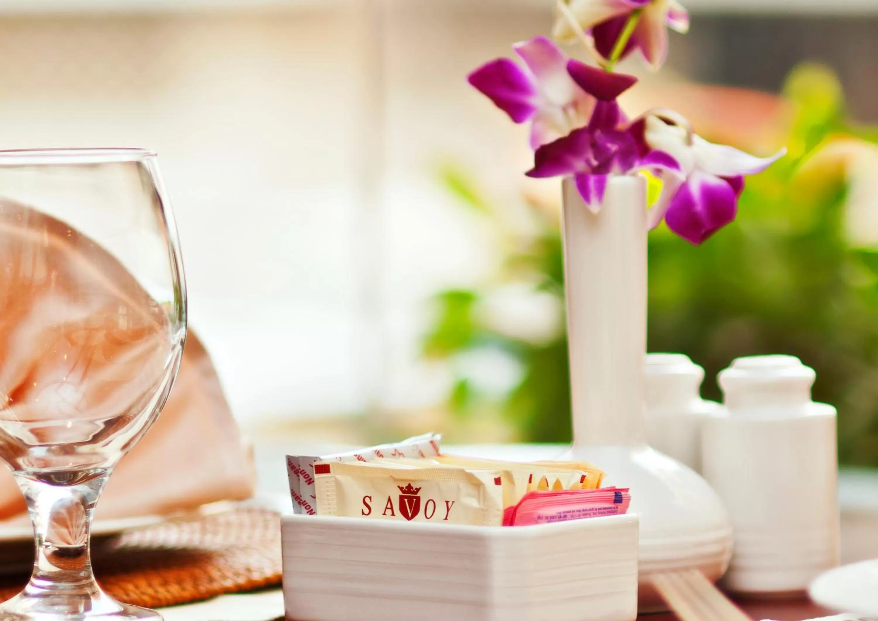 Food and drinks in Savoy Central Hotel Apartments