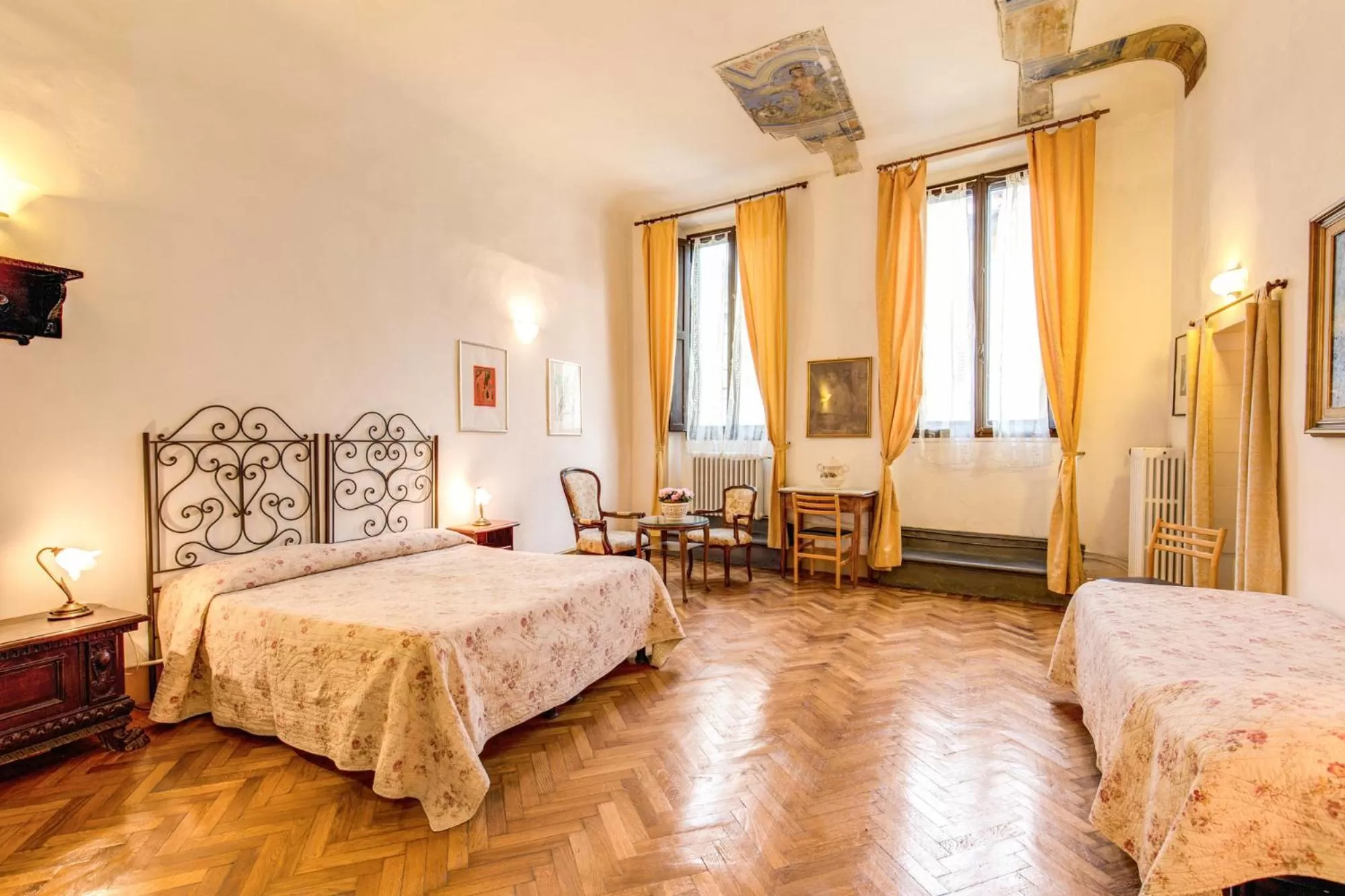 Photo of the whole room, Bed in Albergo San Giovanni