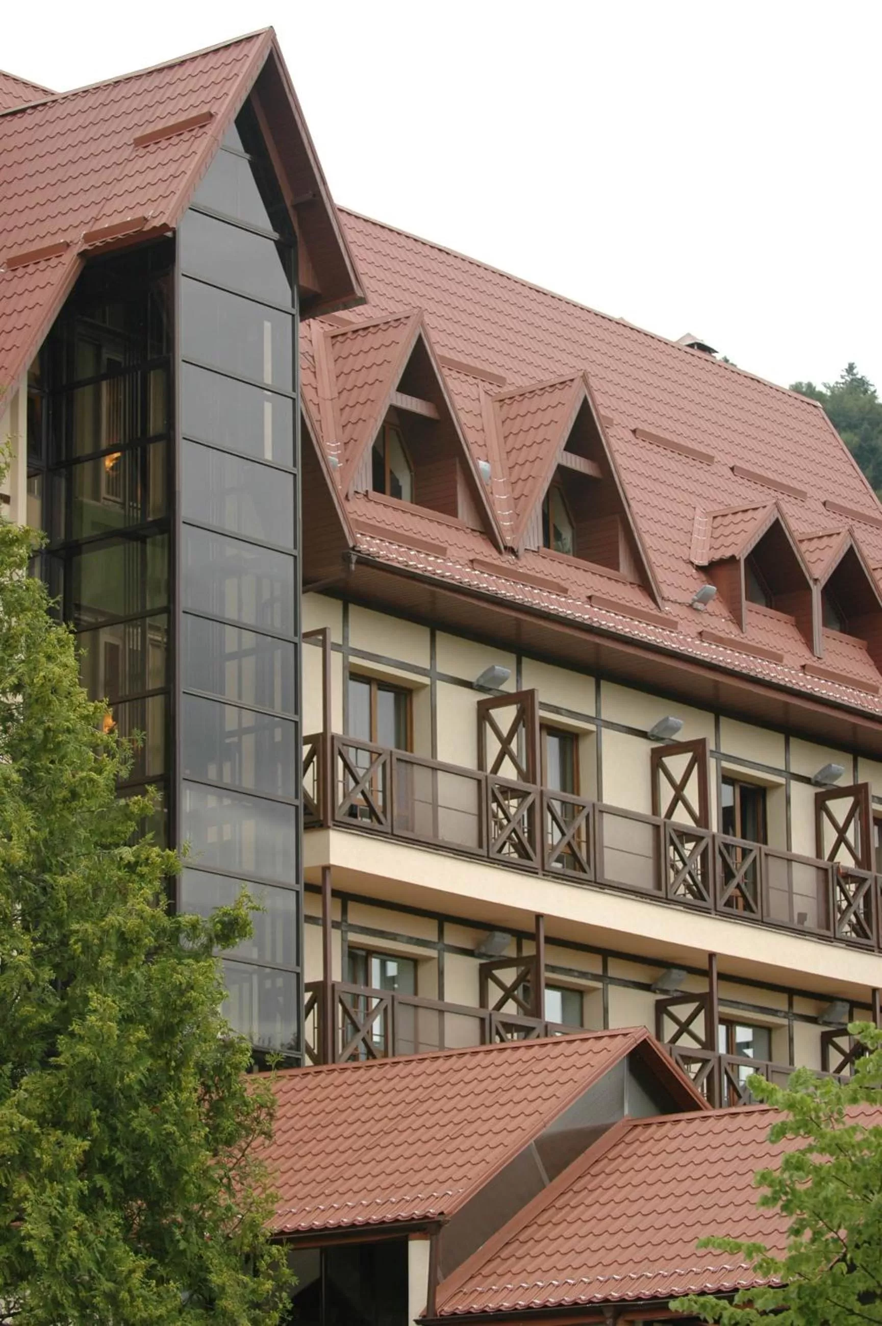 Property building in Edelweiss