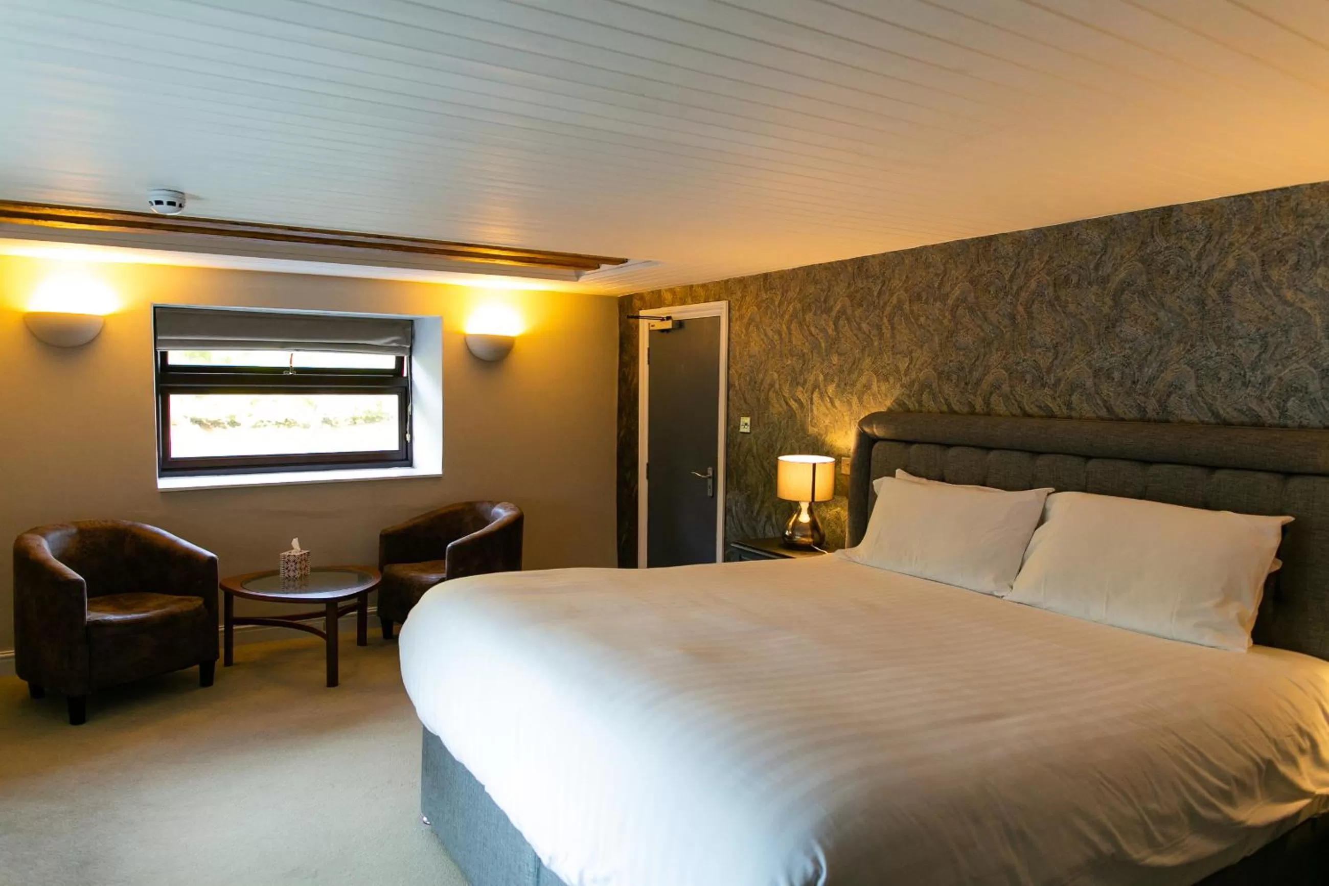 Bed in The Maltsters Arms