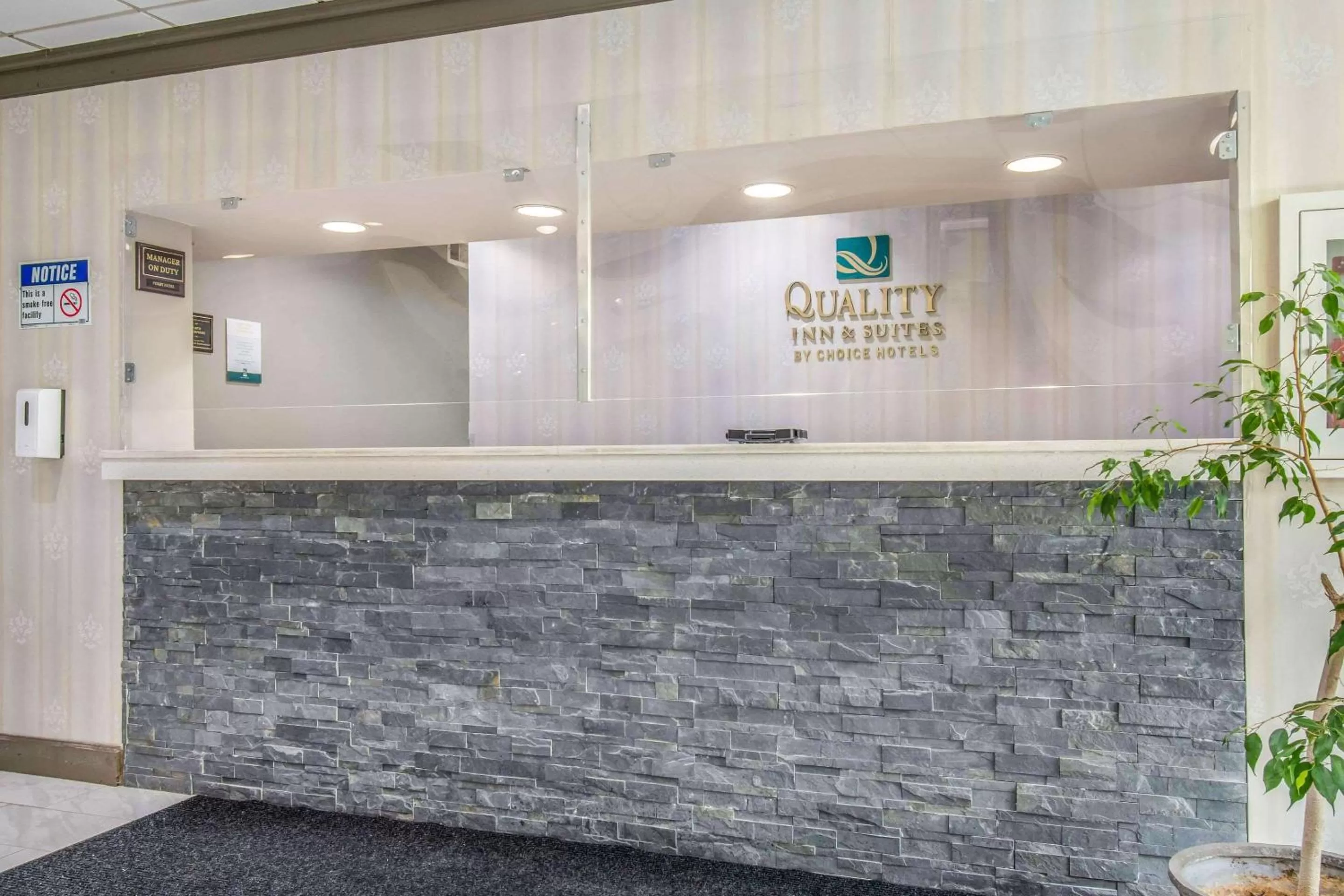 Lobby or reception in Quality Inn & Suites York East