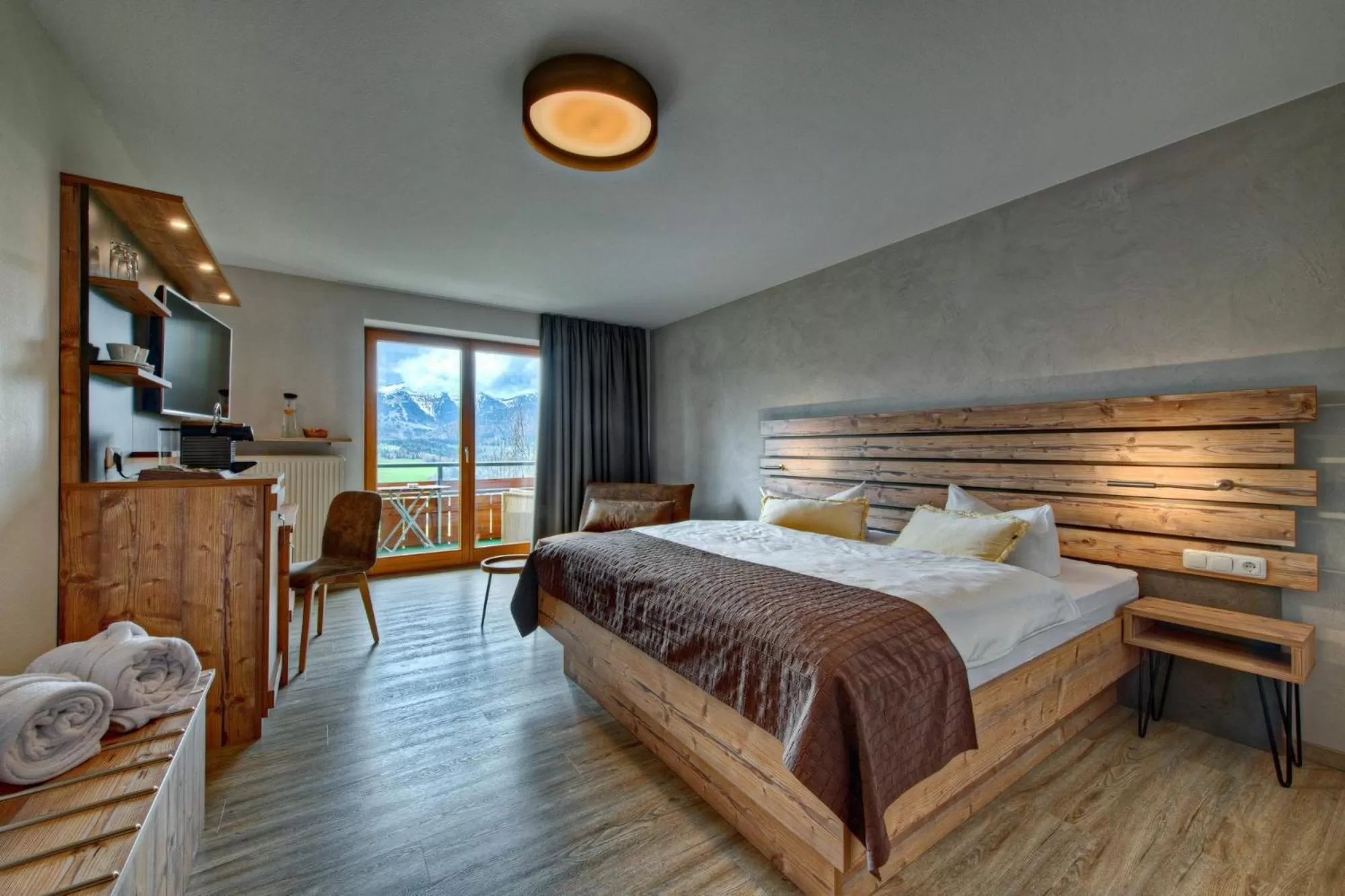 Photo of the whole room, Bed in Allgäuer Panoramahotel