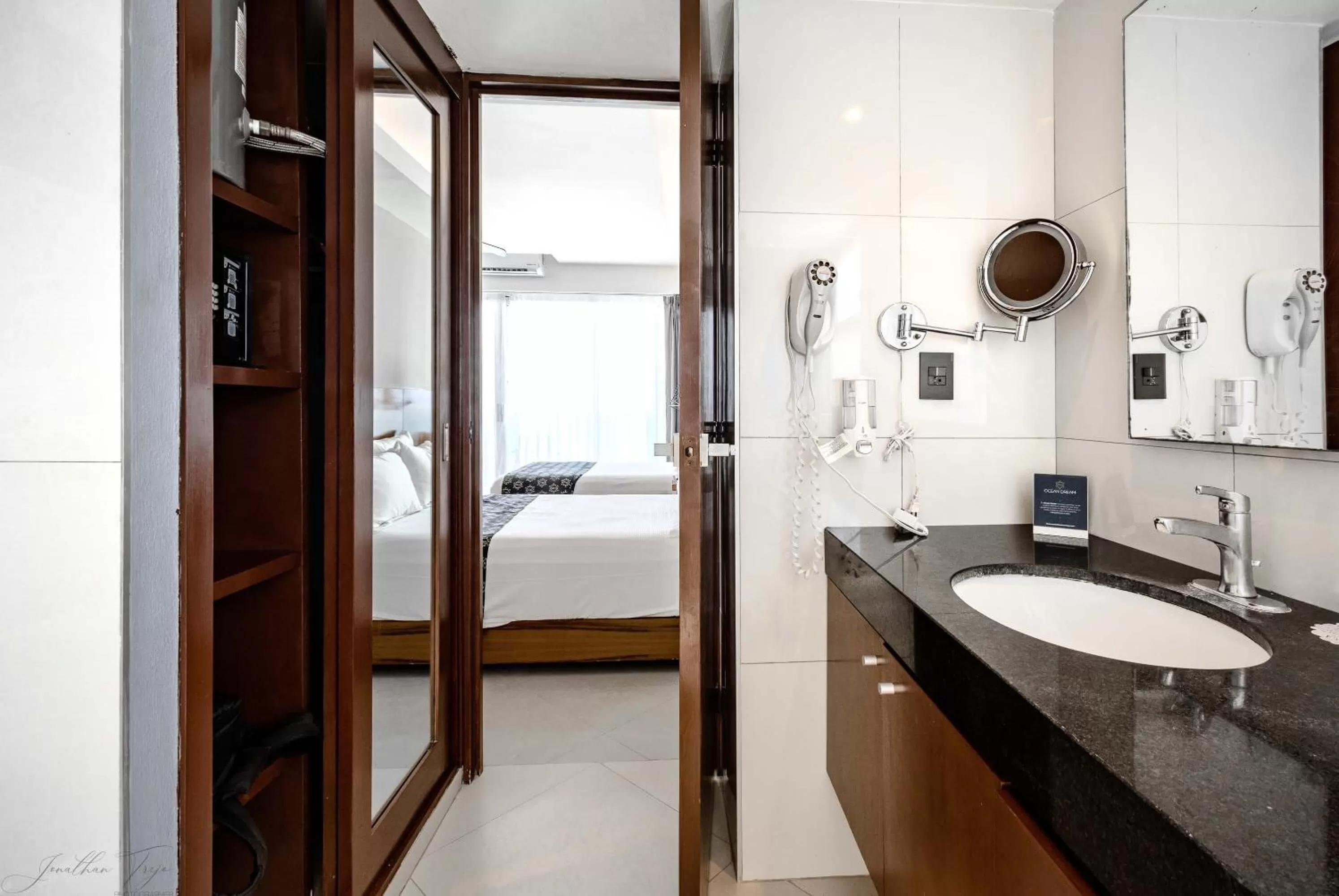 Bathroom, Bed in Ocean Dream Cancun by GuruHotel