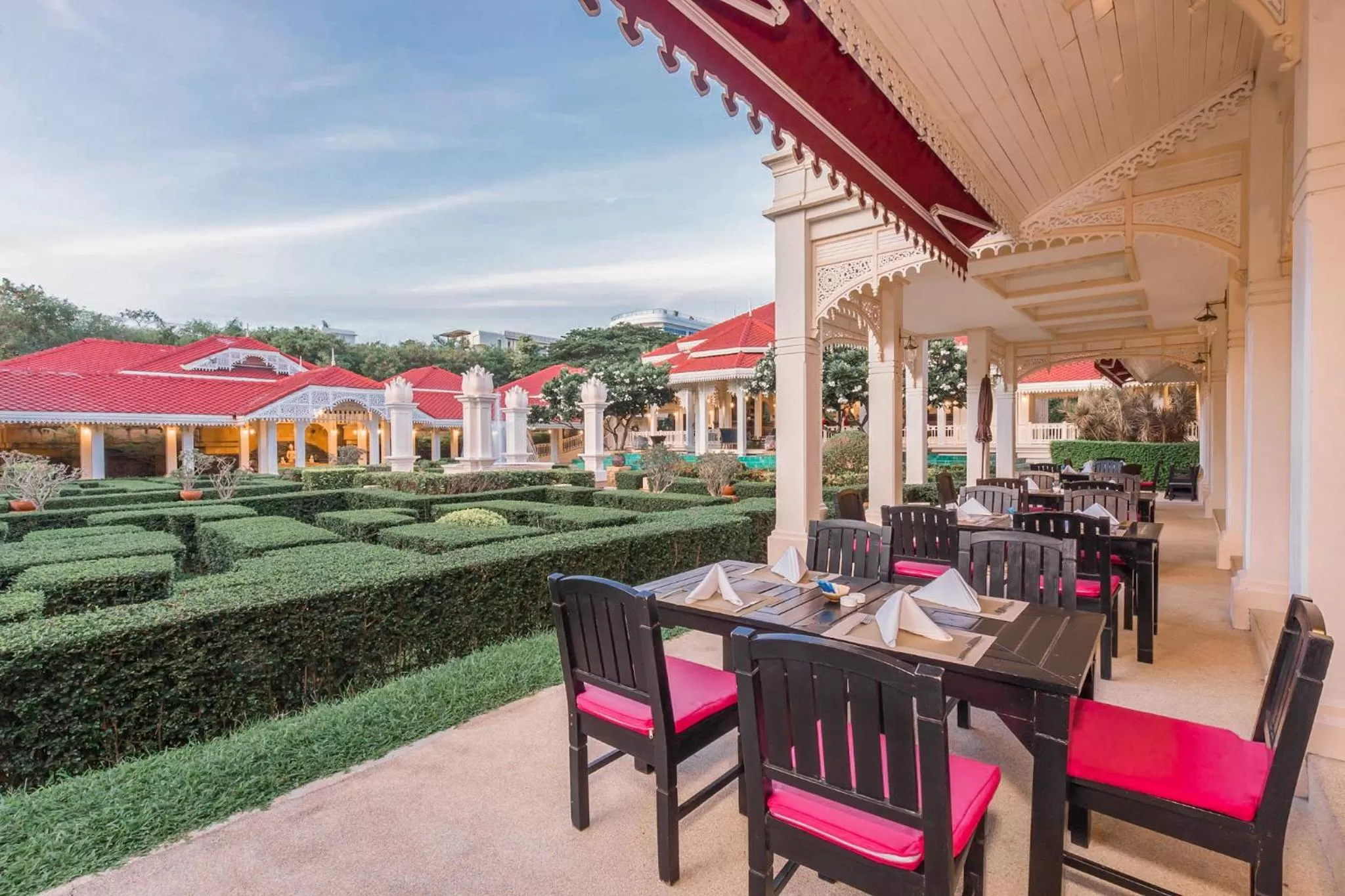 Restaurant/places to eat in Wora Bura Hua Hin Resort & Spa