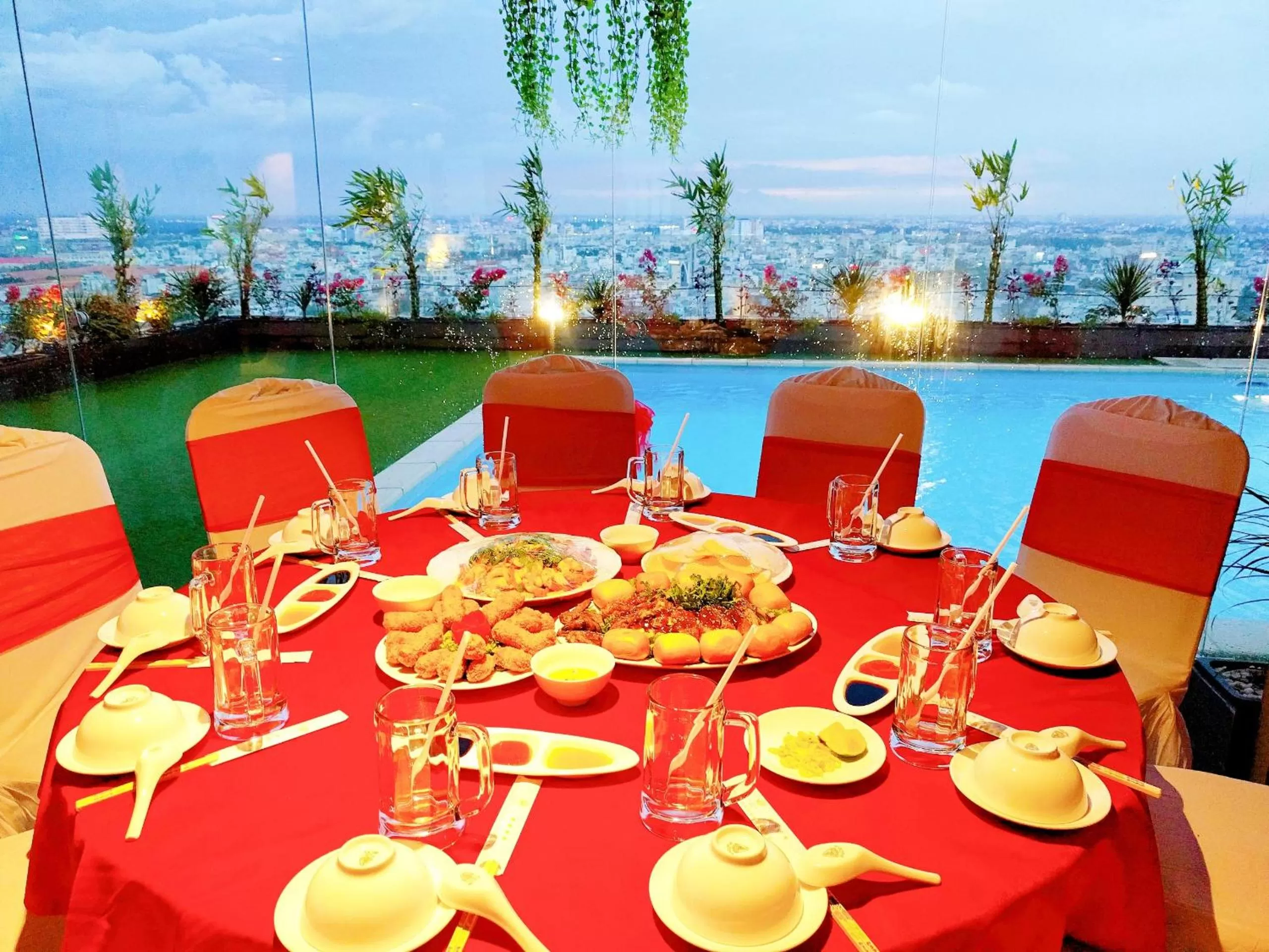 Holiday One Can Tho Hotel